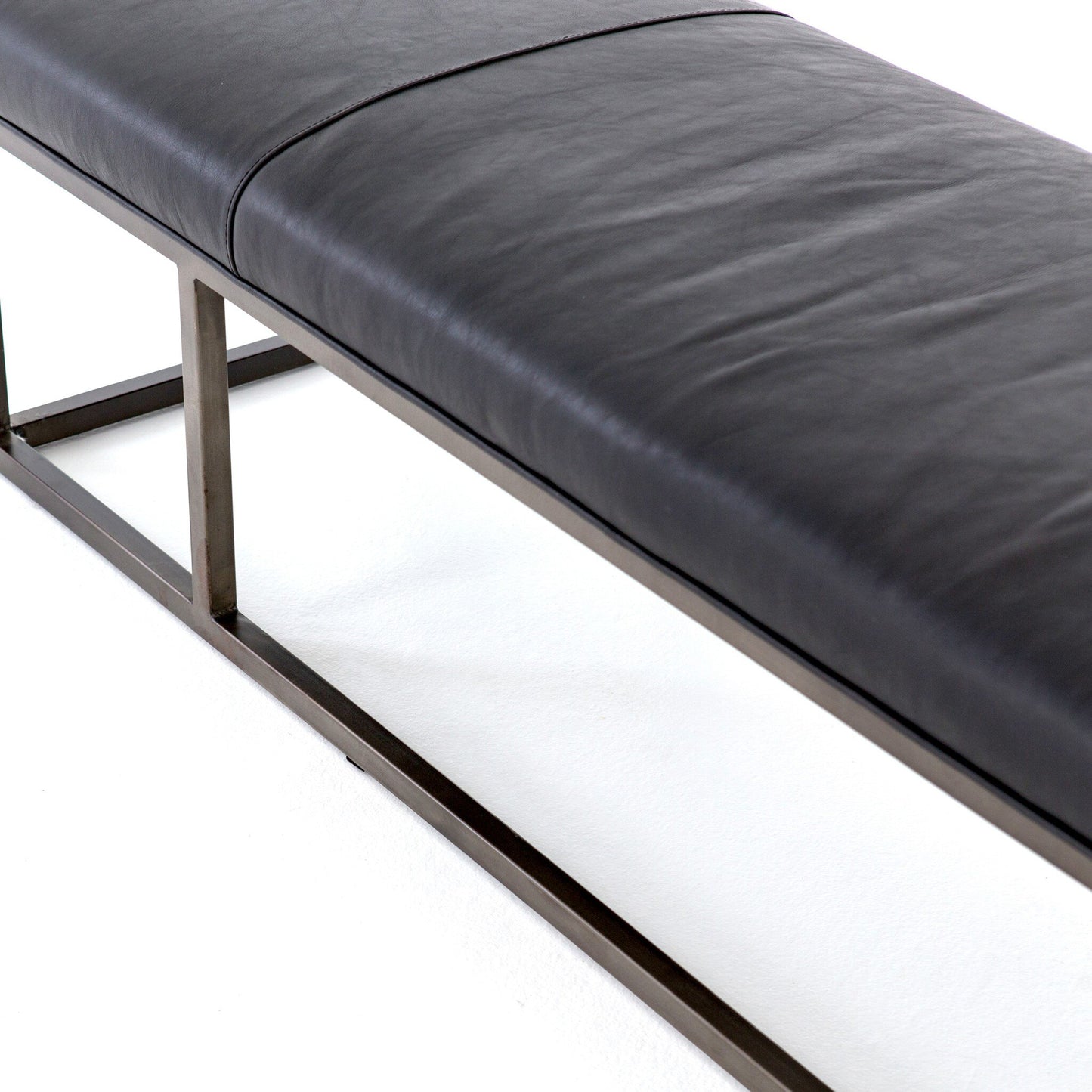 Beaumont Bench - Rider Black.