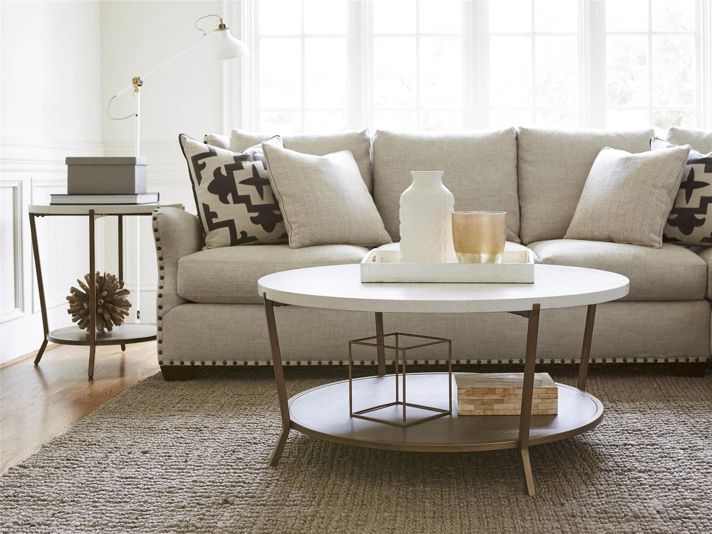 Round Cocktail Table.