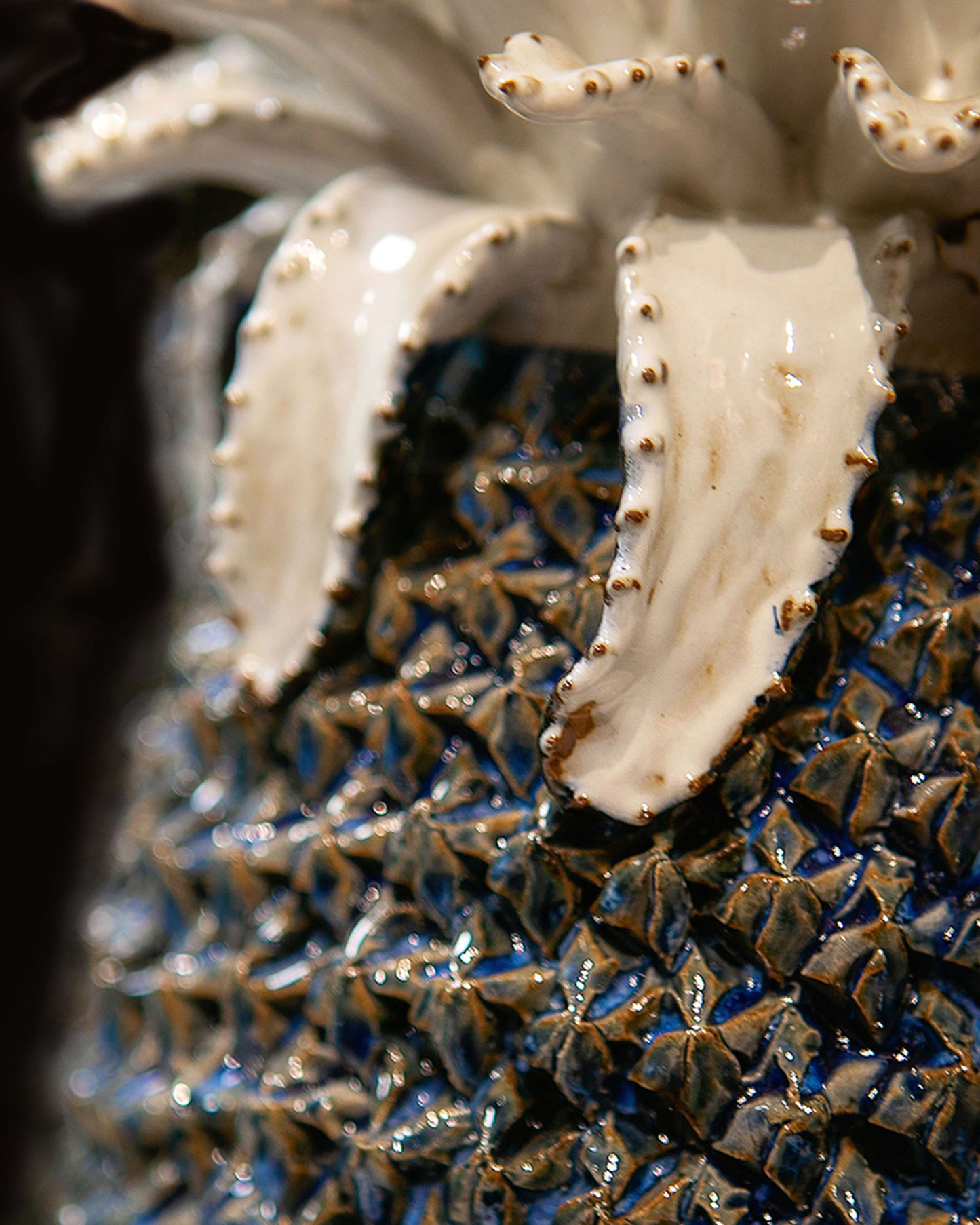 Waikiki Large Blue Pineapple.