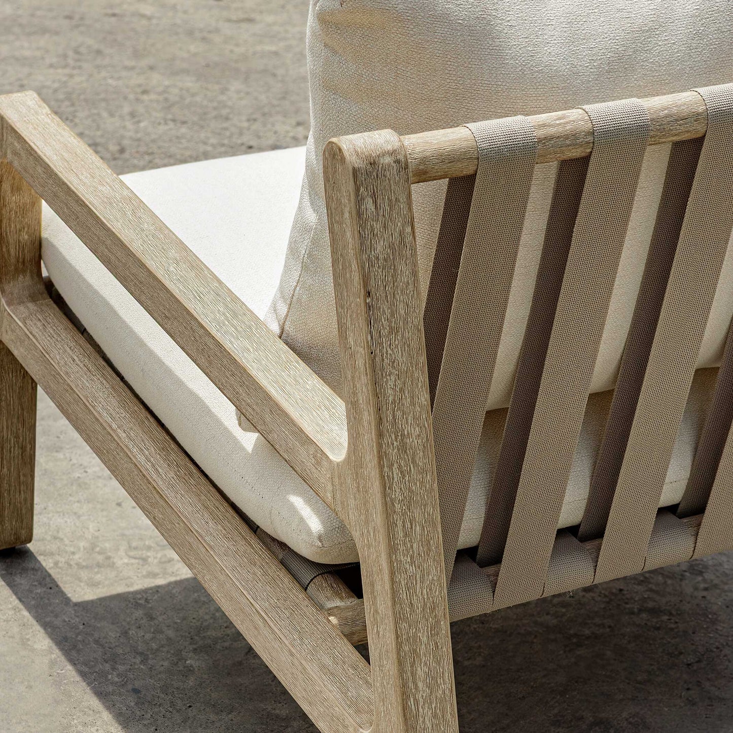 Strapped Outdoor Lounge Chair.