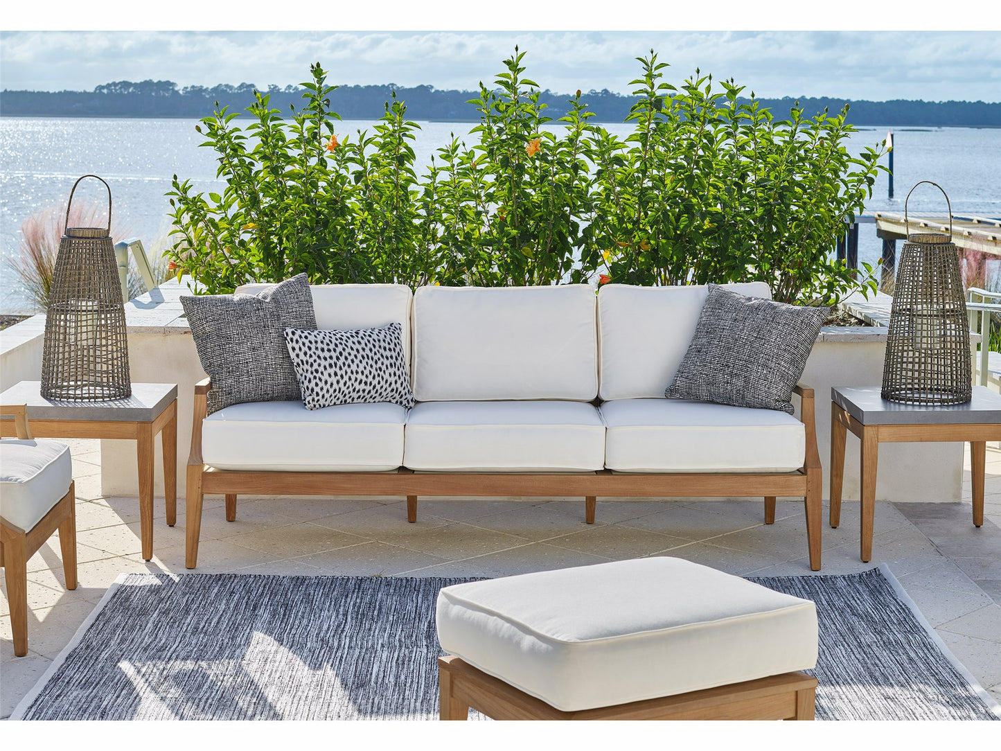 Chesapeake End Table.