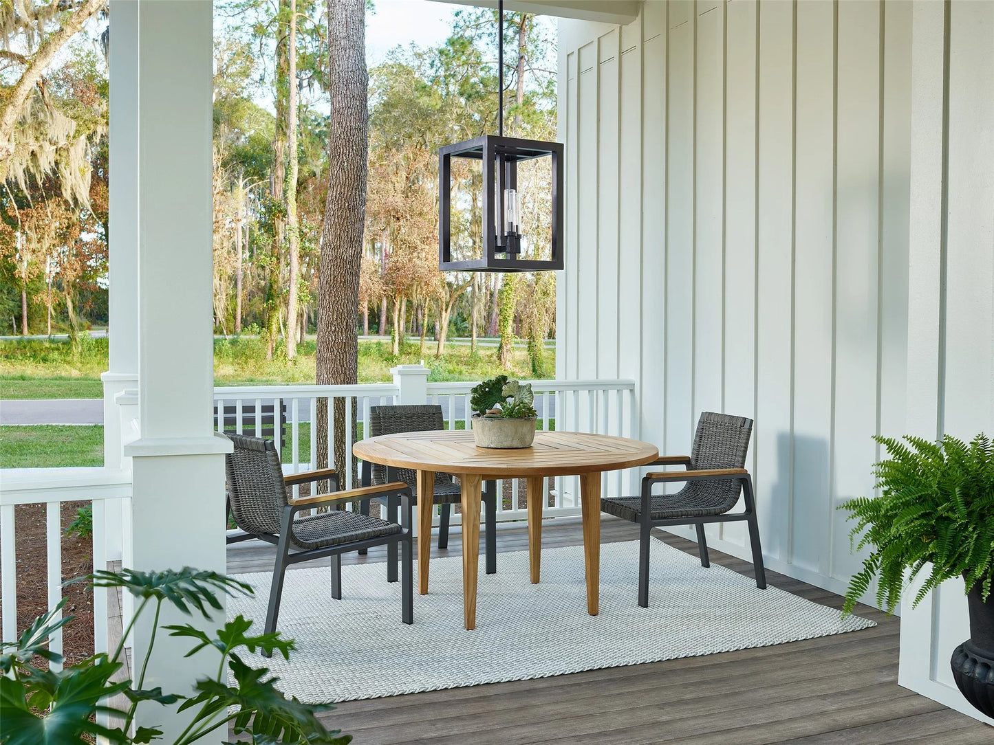 Chesapeake Round Dining Table.