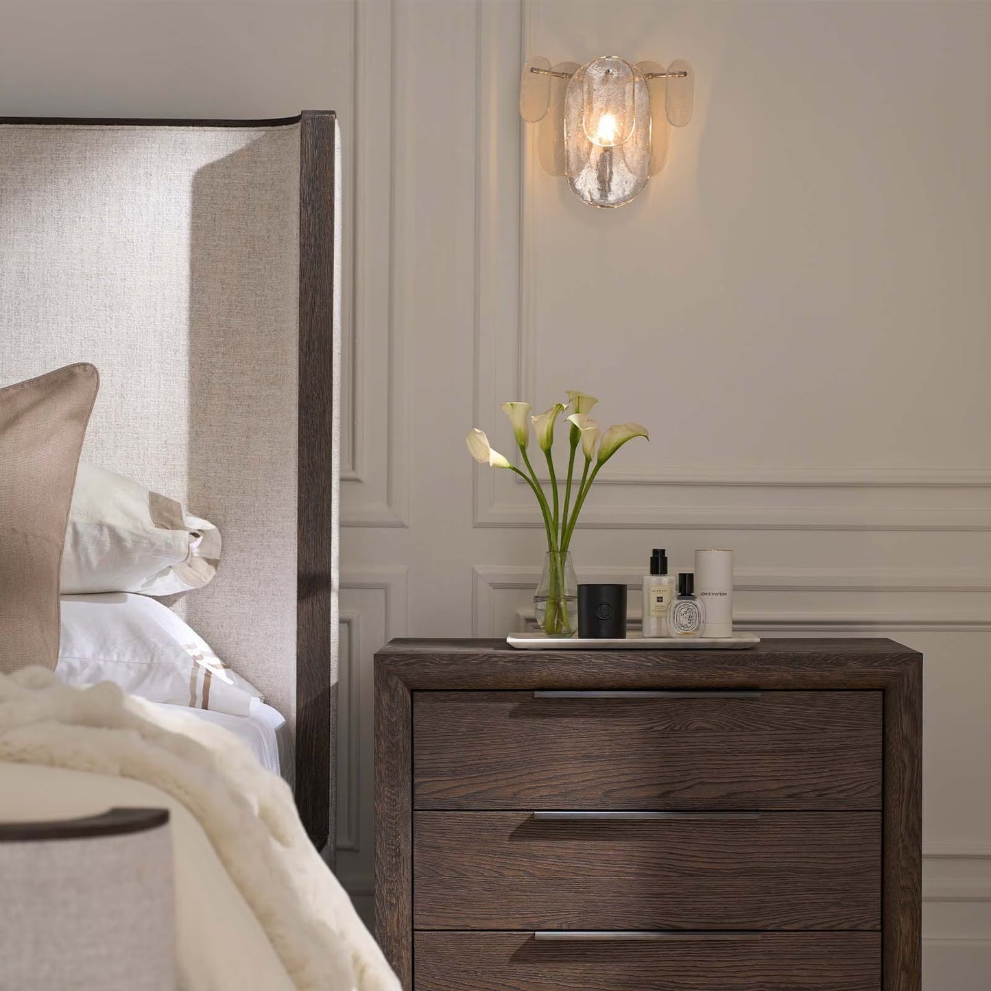 Echo Sconce (Natural Brass).