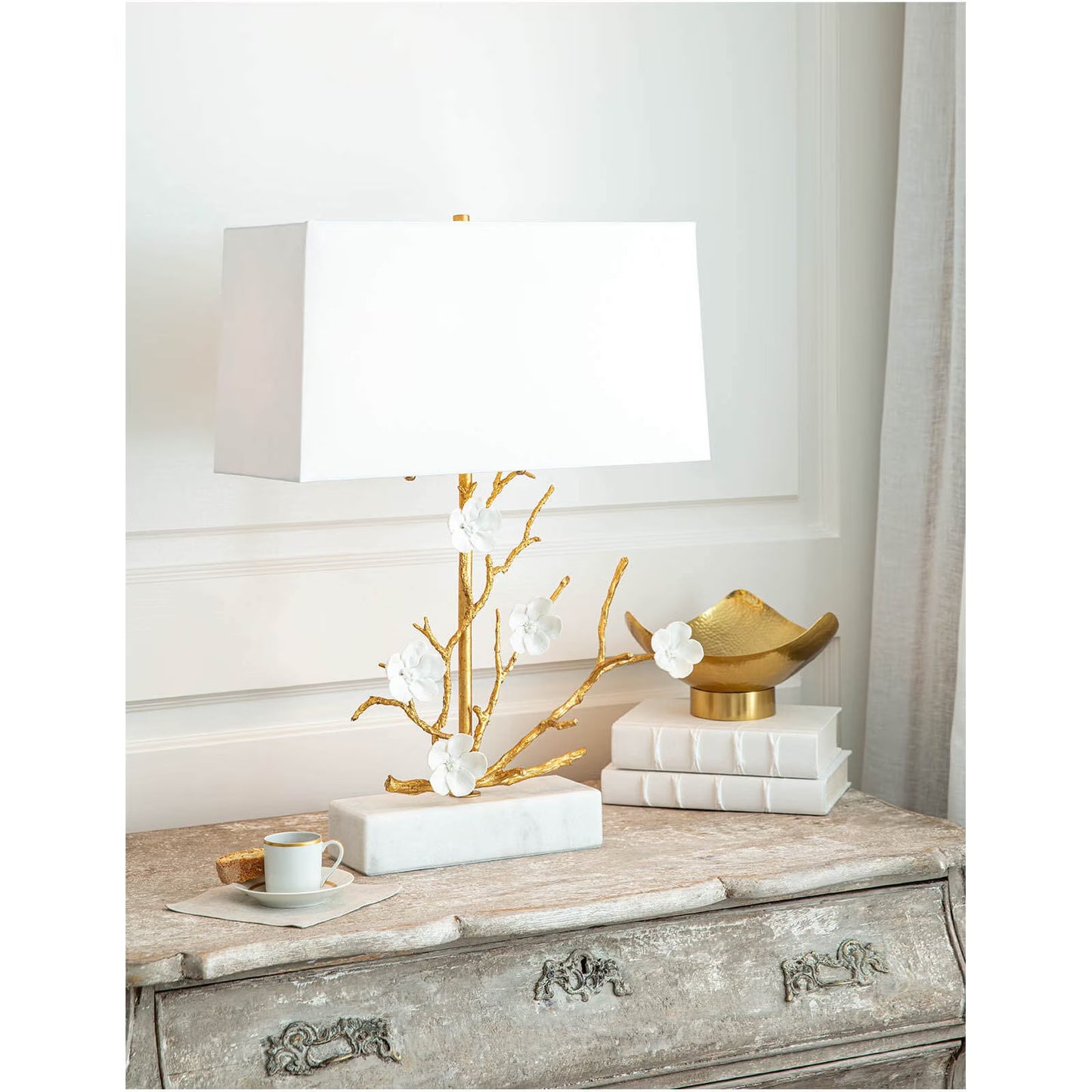 Cherise Horizontal Table Lamp (Gold).