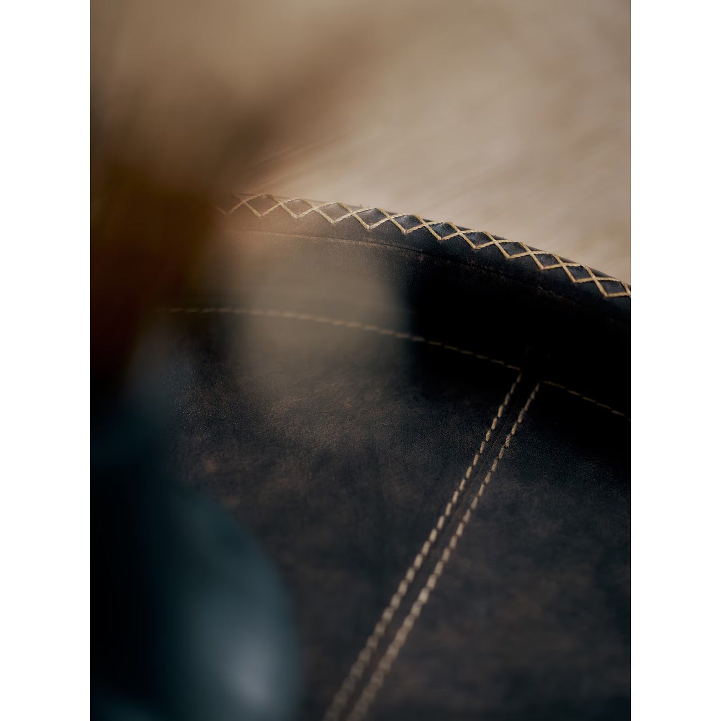 Forte Leather Tray Round Large (Black).