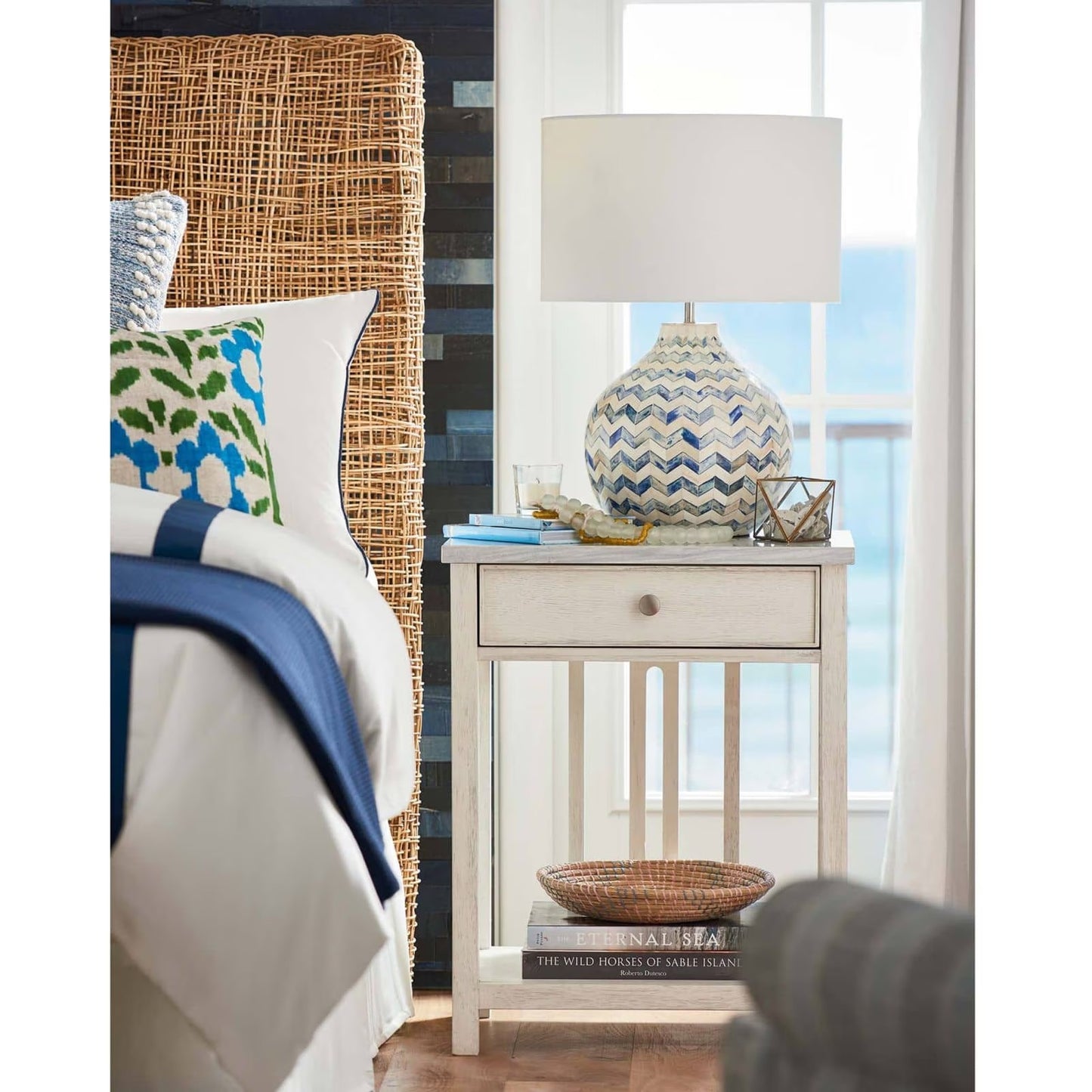 Chevron Bone Table Lamp (Indigo).