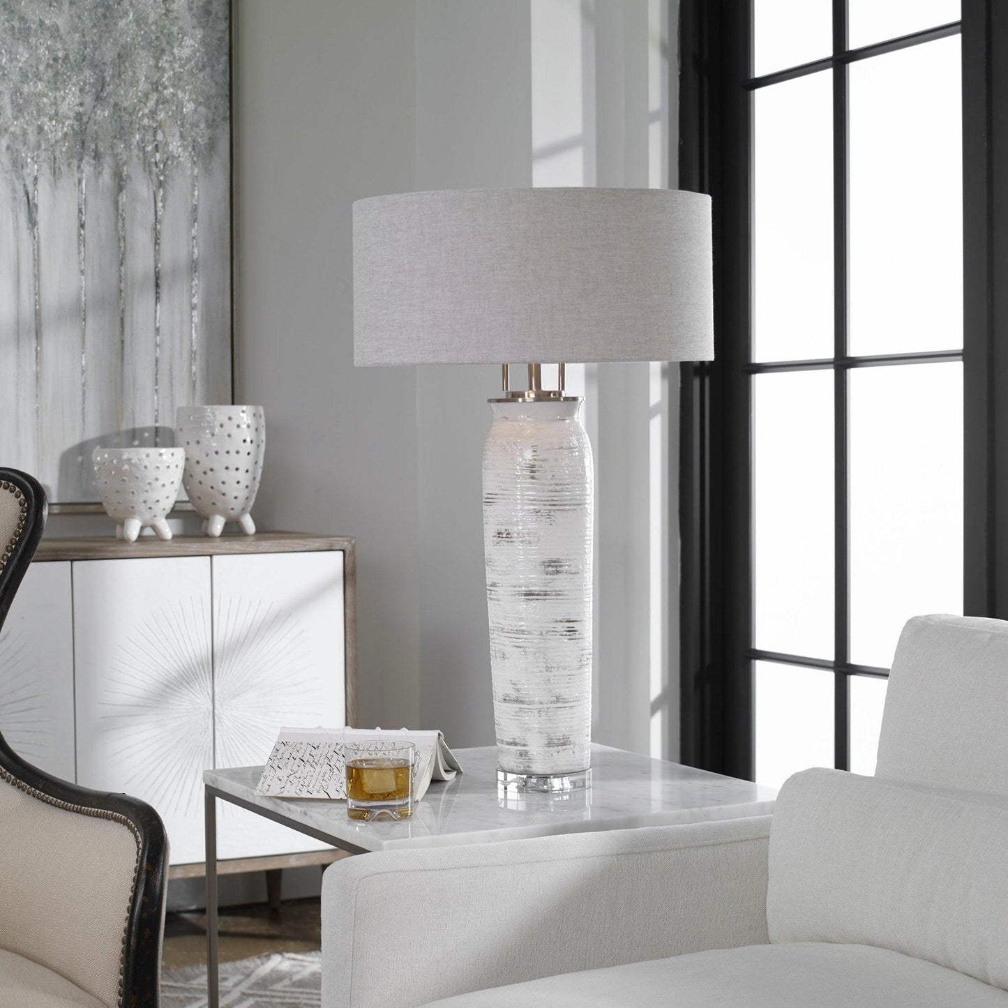 Lenta White Table Lamp.