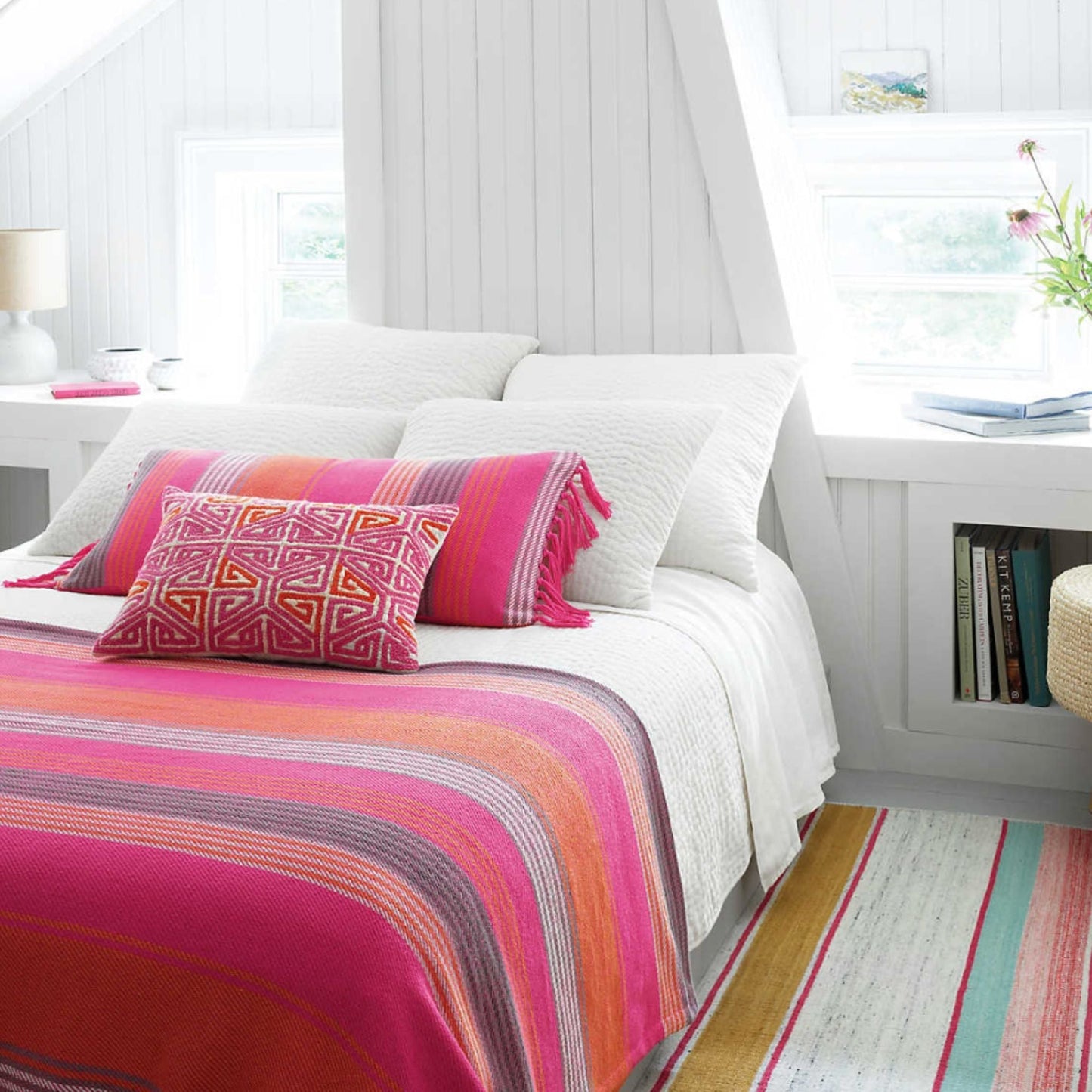 Seychelles Dove White Quilt - King.