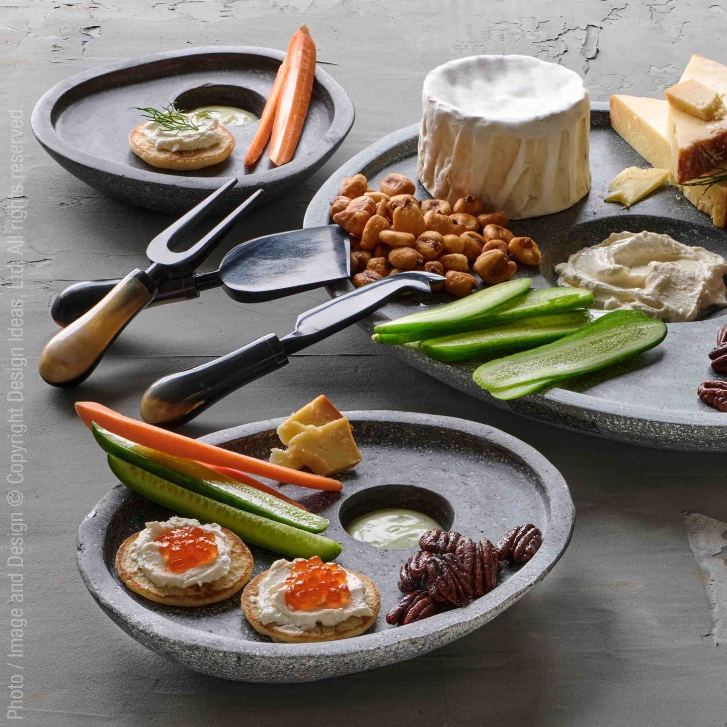 Stoneshard™ Party Tray.