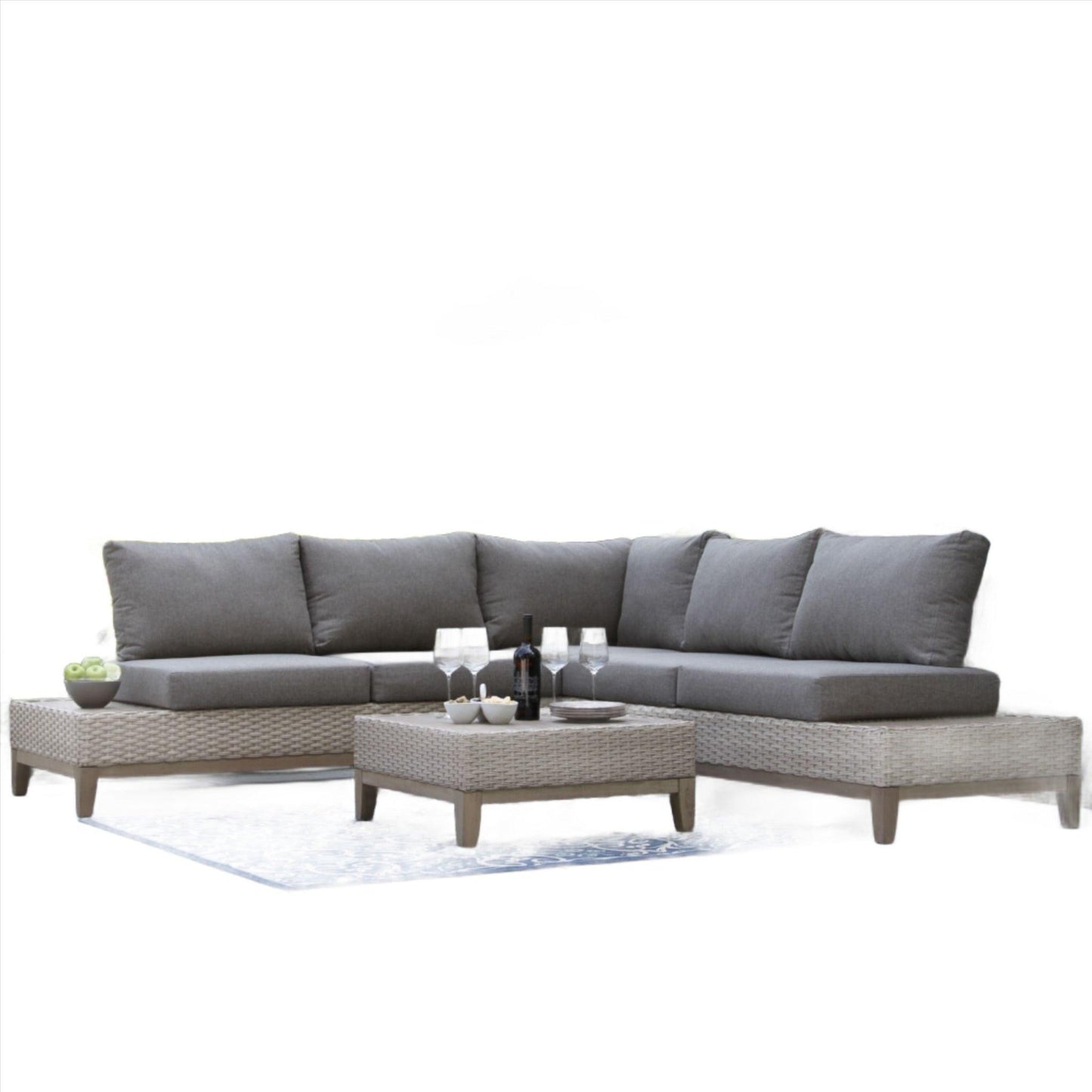 Contemporary Outdoor 4-Piece Sectional Set.