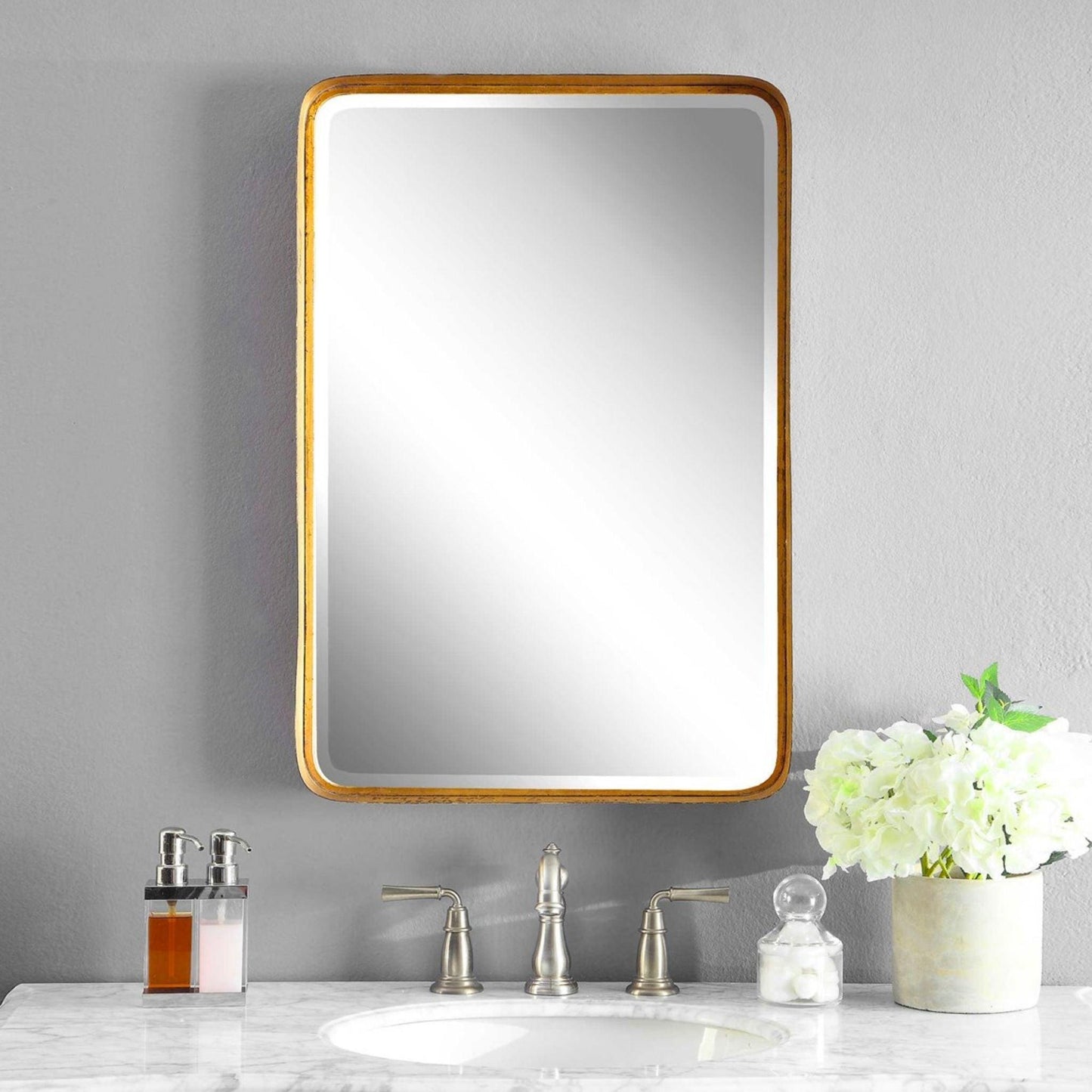 Crofton Vanity Mirror, Gold.