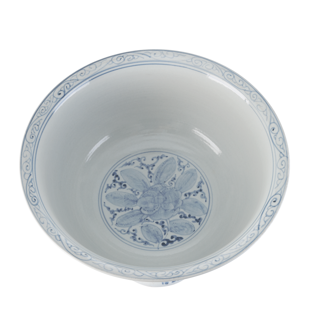 
                      
                        Ming Offering Pedestal Bowl.
                      
                    