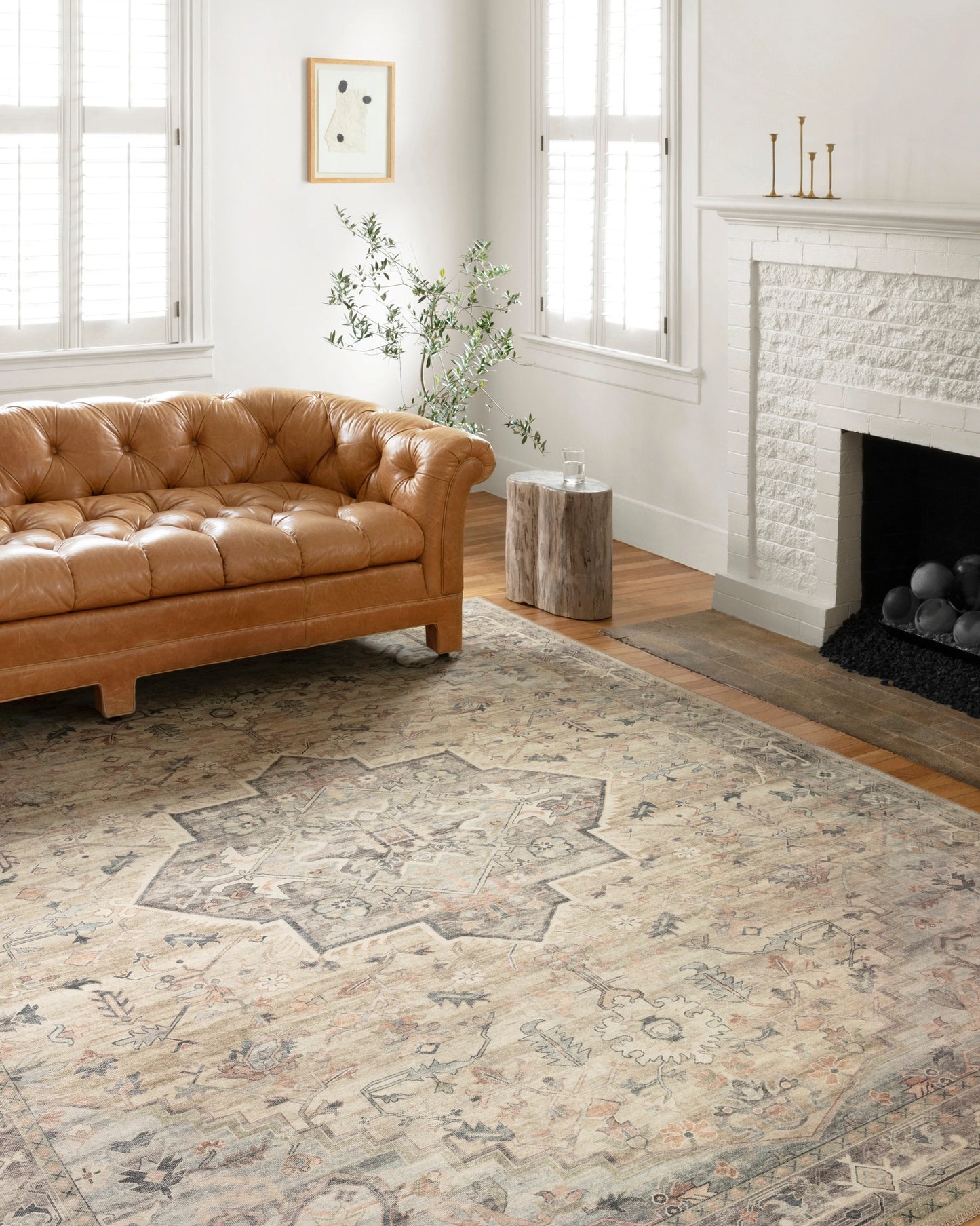 Loloi Hathaway Multi / Ivory 2'-3" x 3'-9" Accent Rug