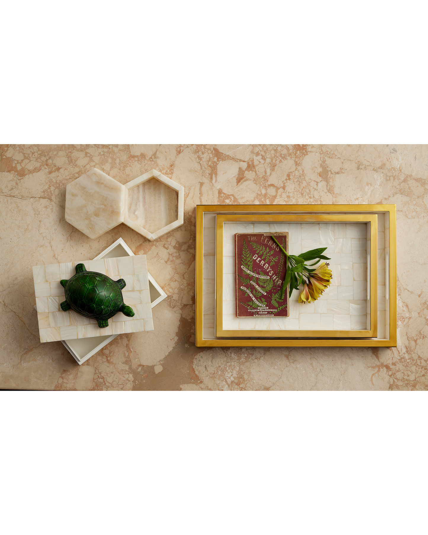 Arco Natural Onyx Hexagon Box.
