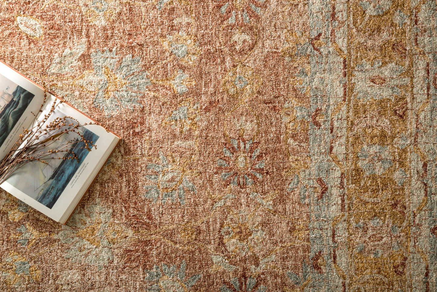 Loloi Julian Terracotta / Gold 3'-6" x 5'-6" Accent Rug
