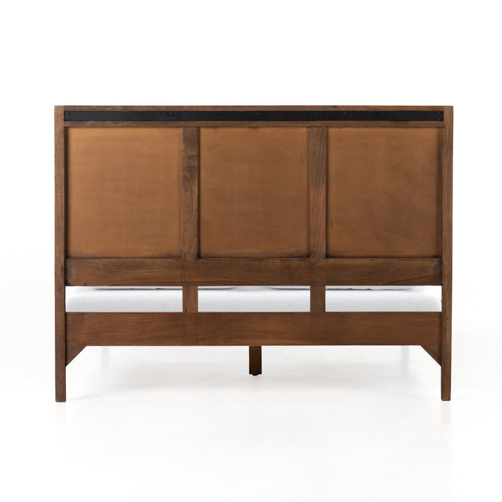 
                      
                        Sydney King Bed - Brown Wash
                      
                    