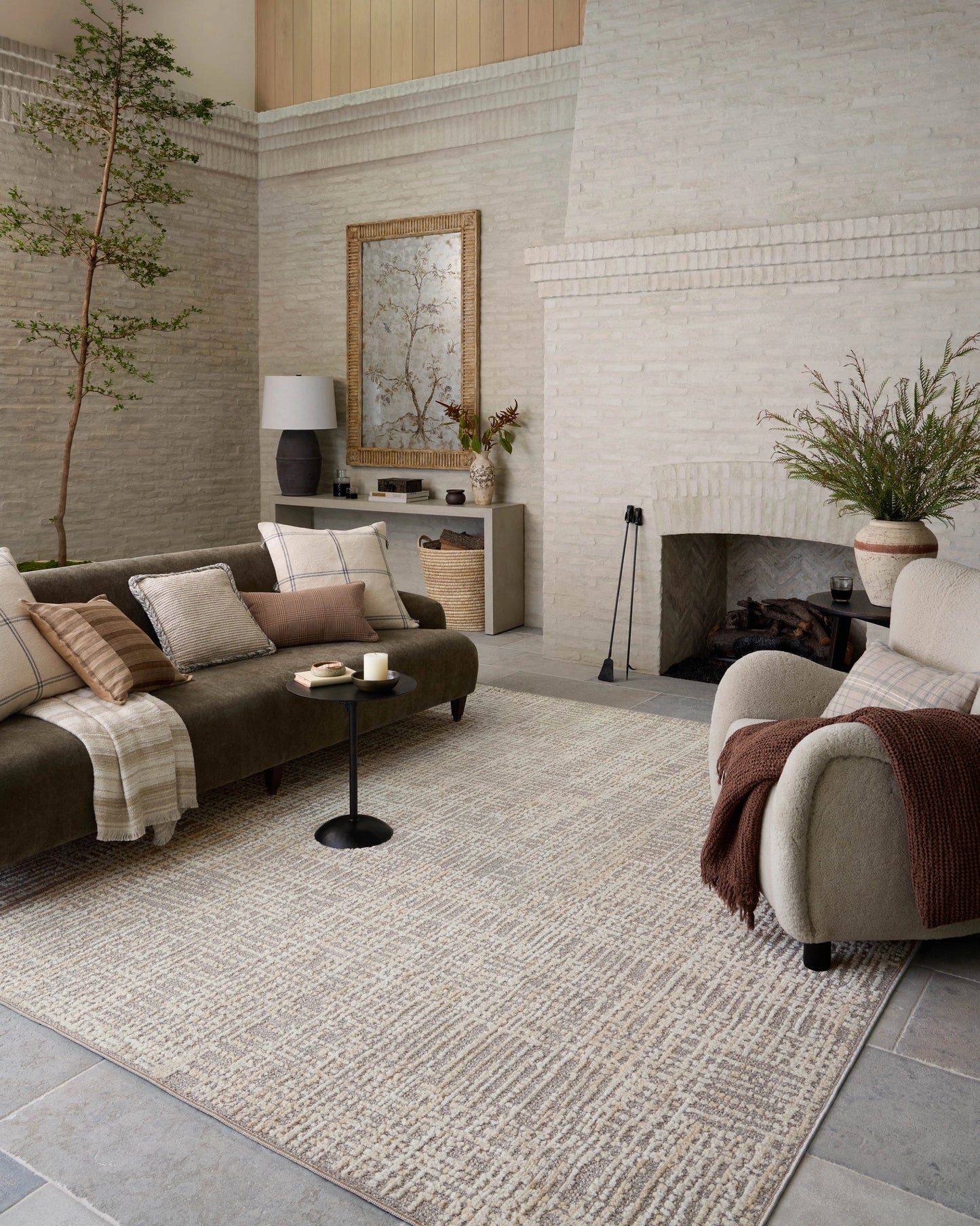 Amber Lewis x Loloi Bexley Natural / Dove 4'-0" x 6'-0" Accent Rug