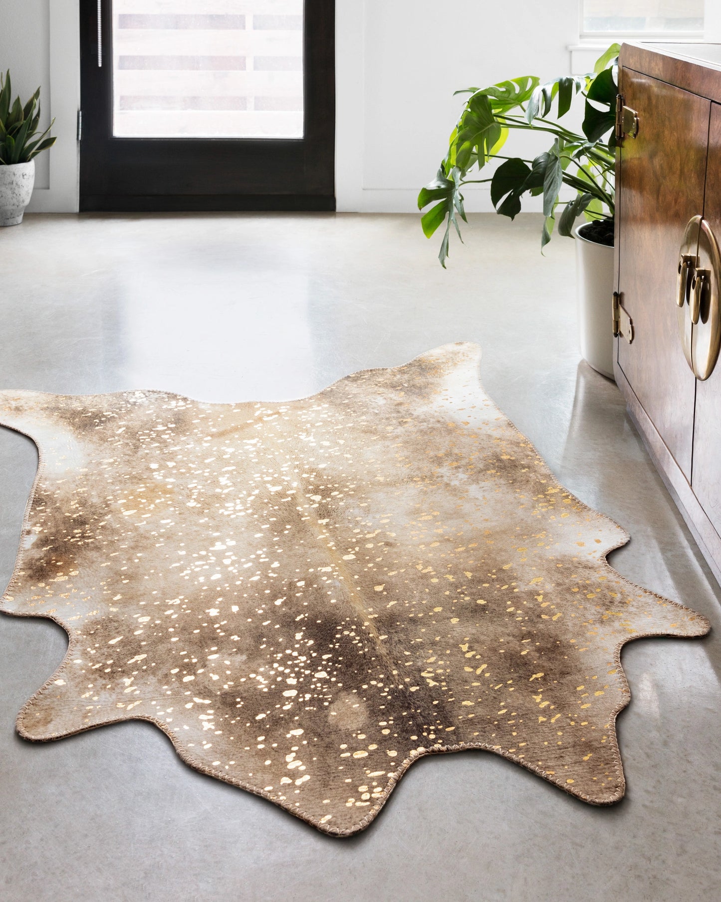 Loloi Odessa Mocha / Sand 5' x 6'-6" Area Rug