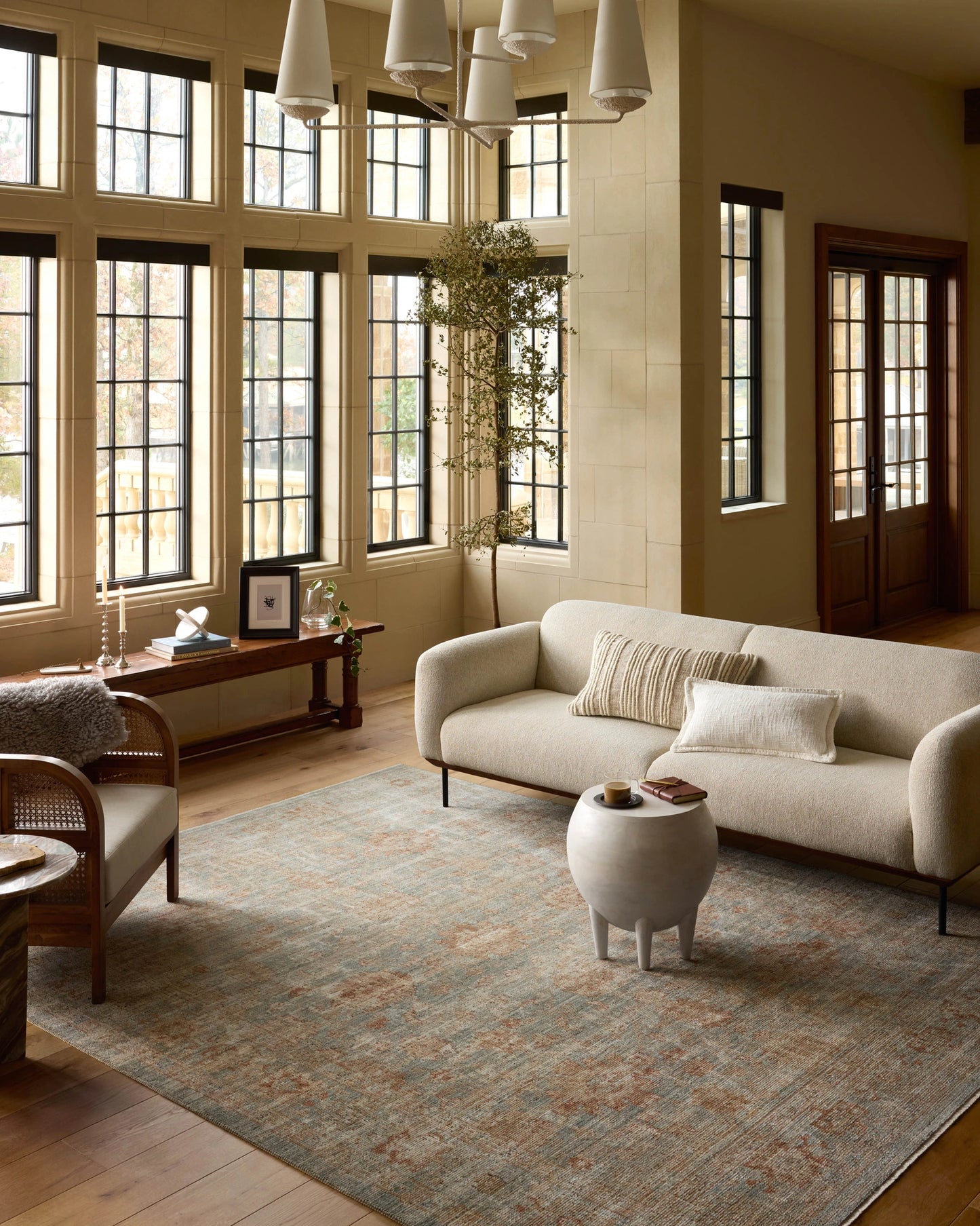 Loloi Heritage Aqua / Terracotta 4'-0" x 6'-0" Accent Rug