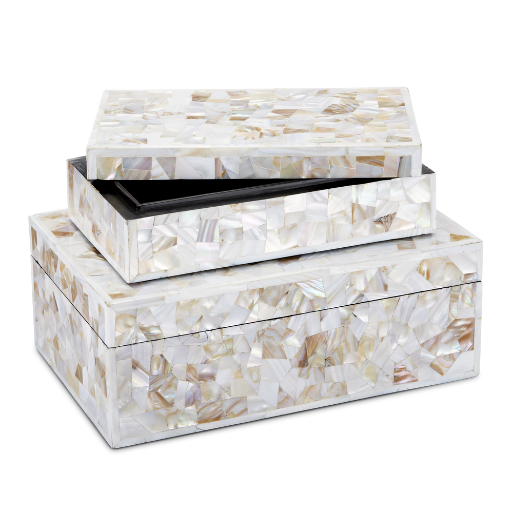 Uma Mother of Pearl Box Set of 2