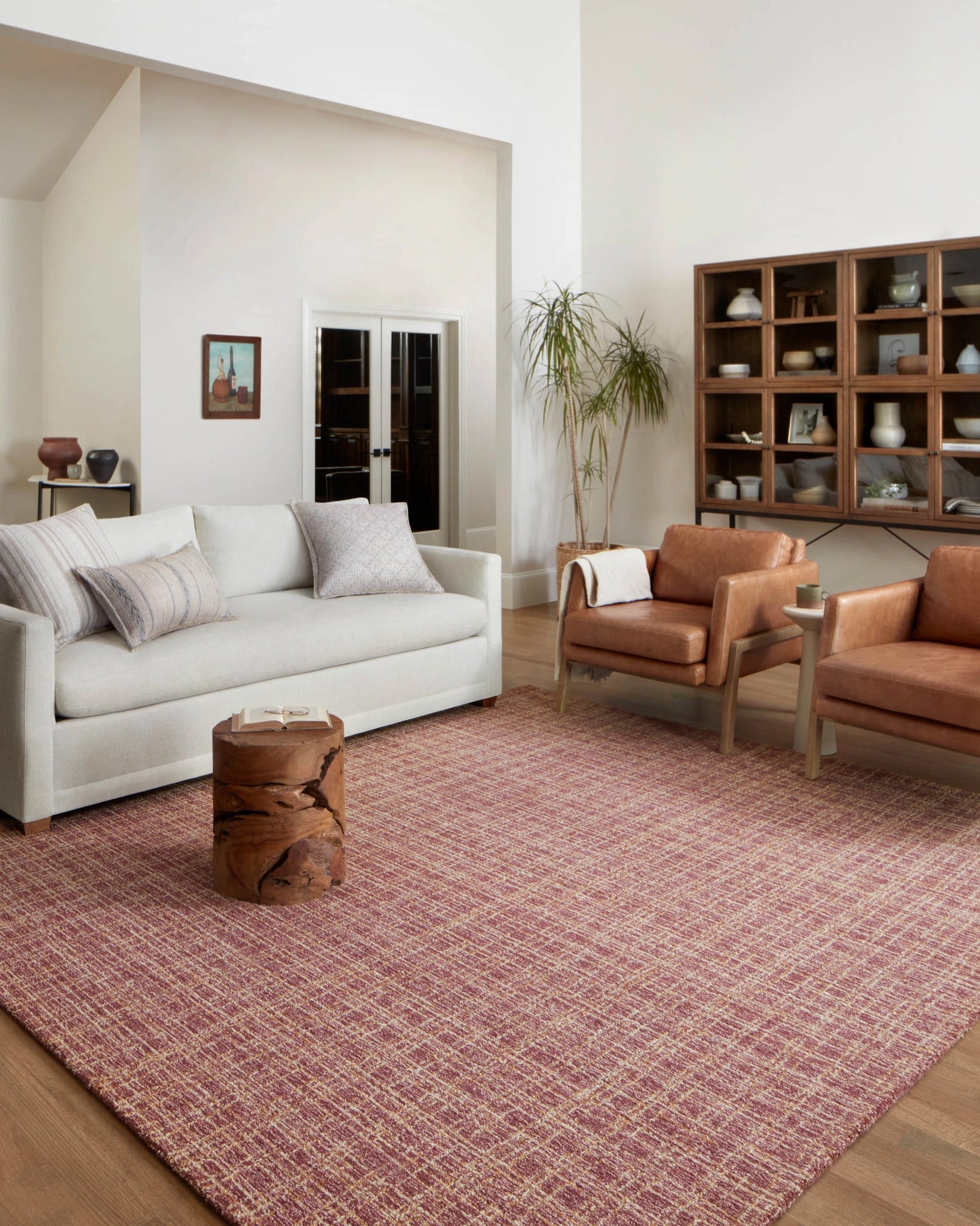 Chris Loves Julia x Loloi Polly Berry / Natural 2'-6" x 9'-9" Runner Rug