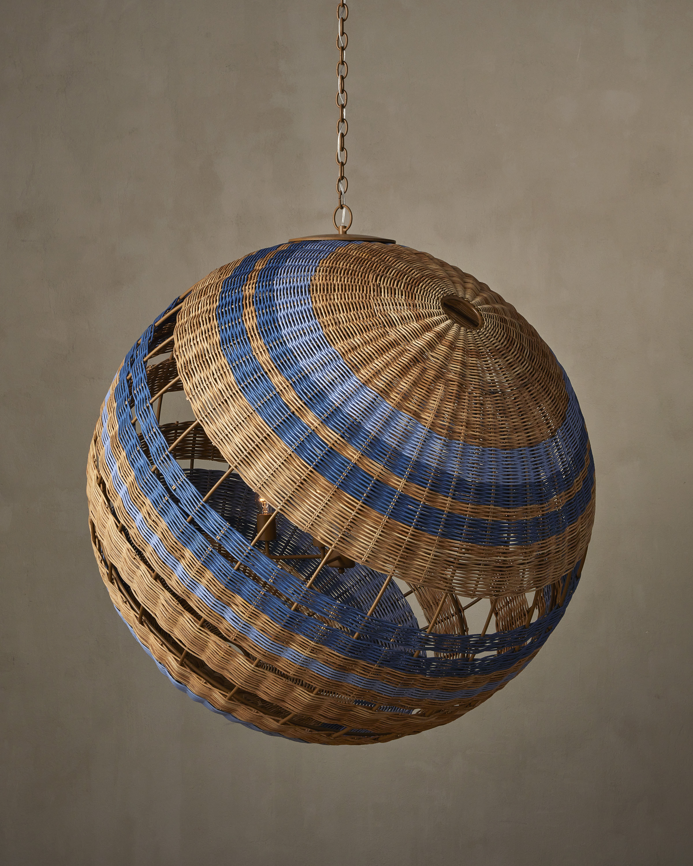 Currey & Company Senjyo Tilted Orb Chandelier - Thumbnail 3