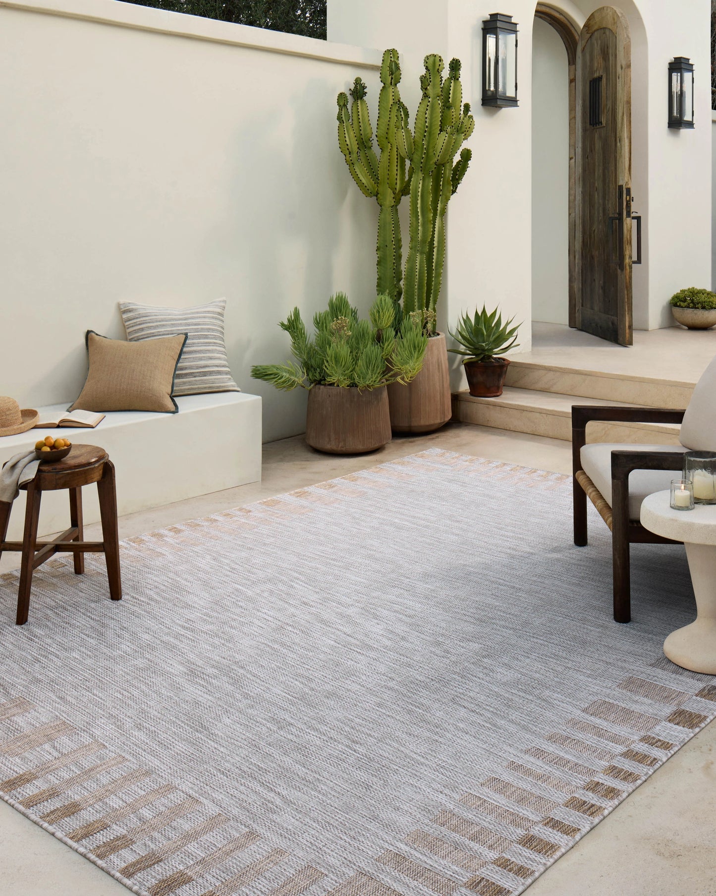 Amber Lewis x Loloi Topanga Silver / Natural 5'-3" x 7'-6" Area Rug