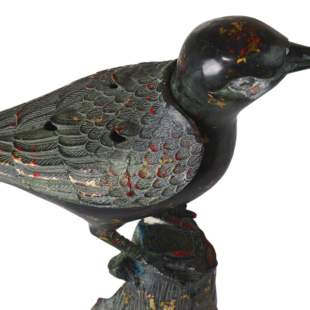 
                      
                        Han Dynasty Bird Bronze.
                      
                    