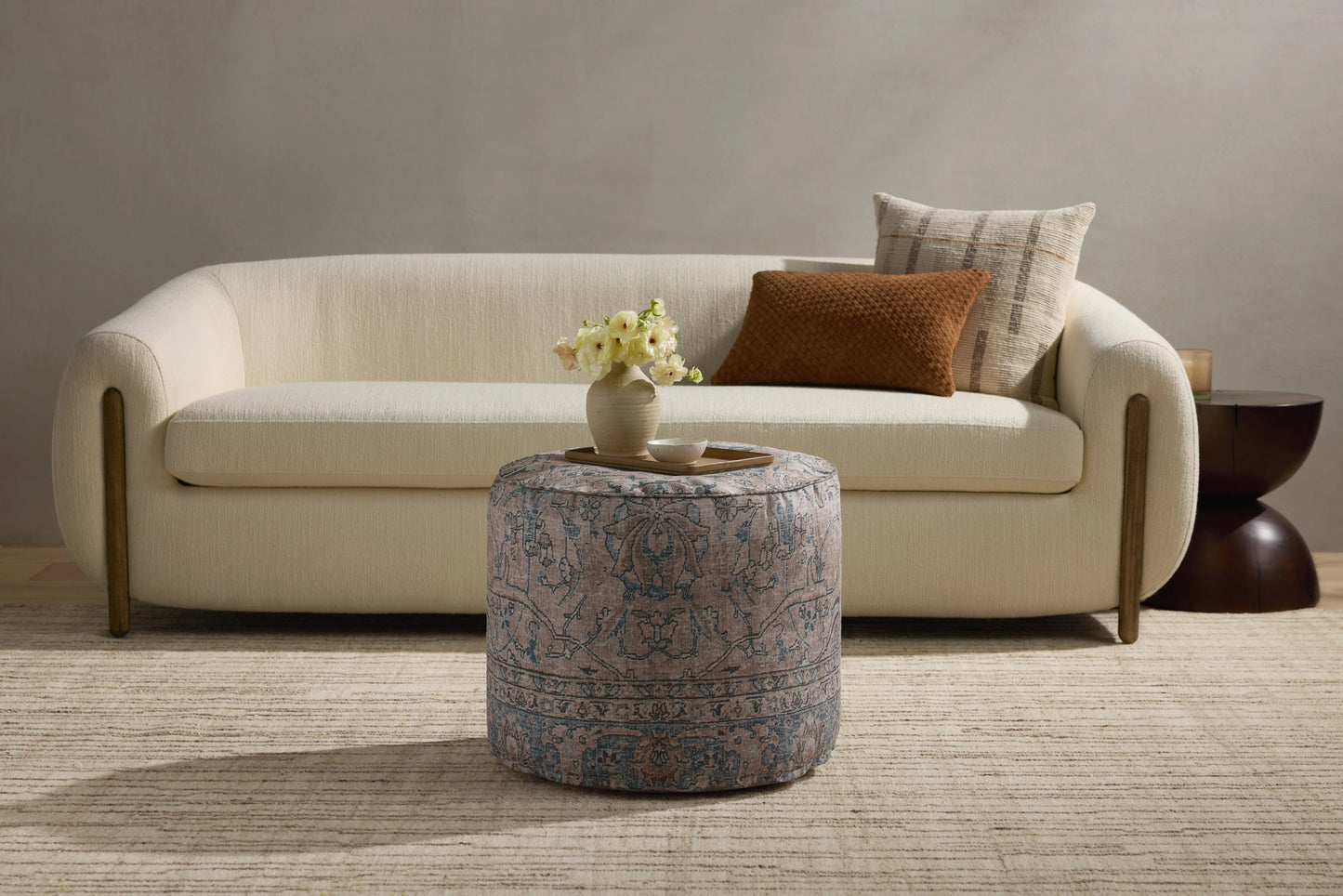Loloi LPF558 Taupe 18x 18 x 20 Pouf