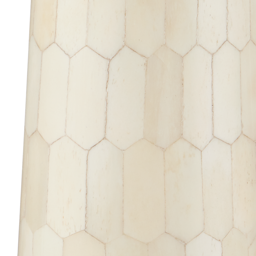 
                      
                        Osa Drinks Table
                      
                    