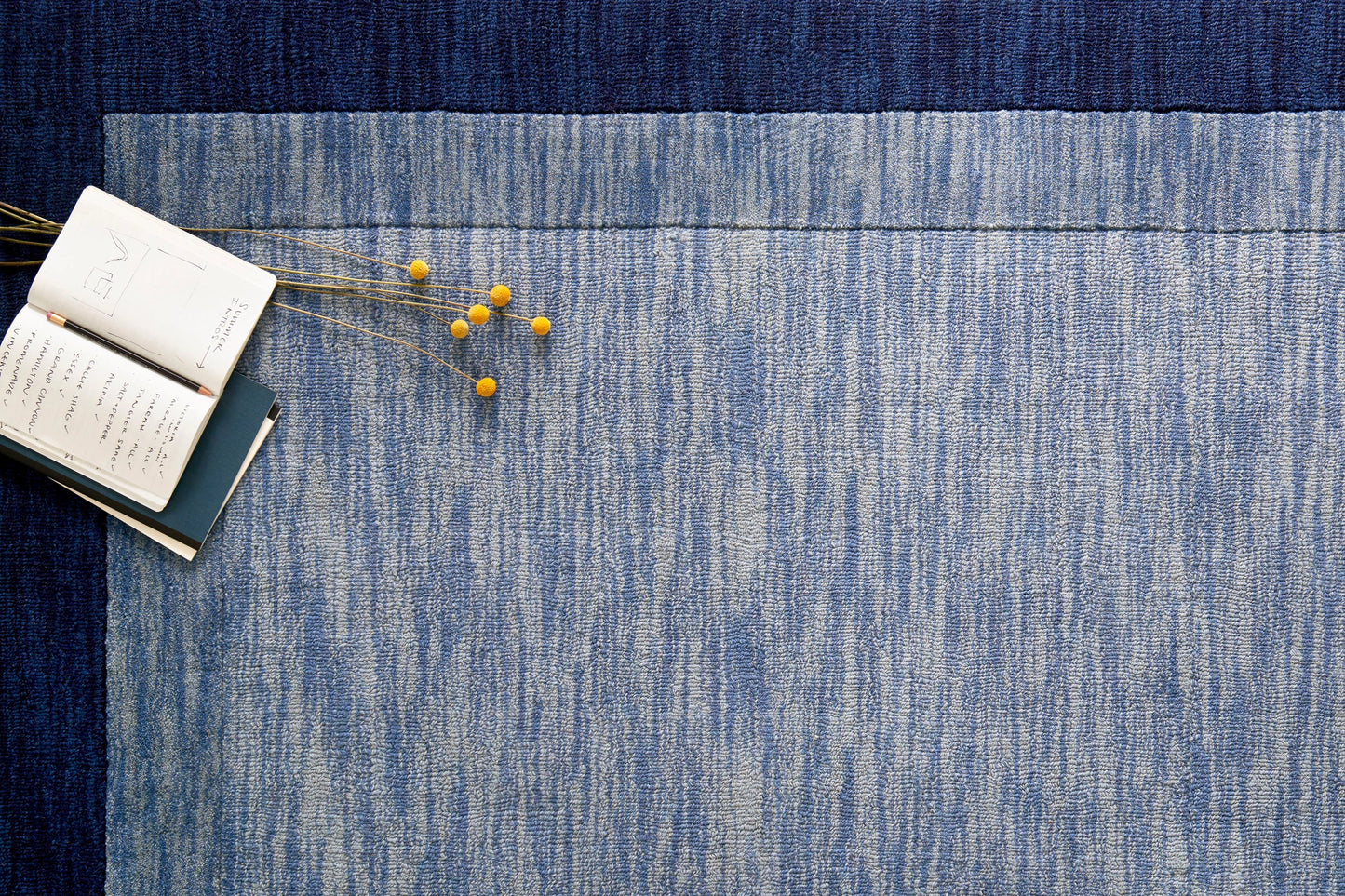 Loloi Hamilton Navy 5'-0" x 7'-6" Area Rug