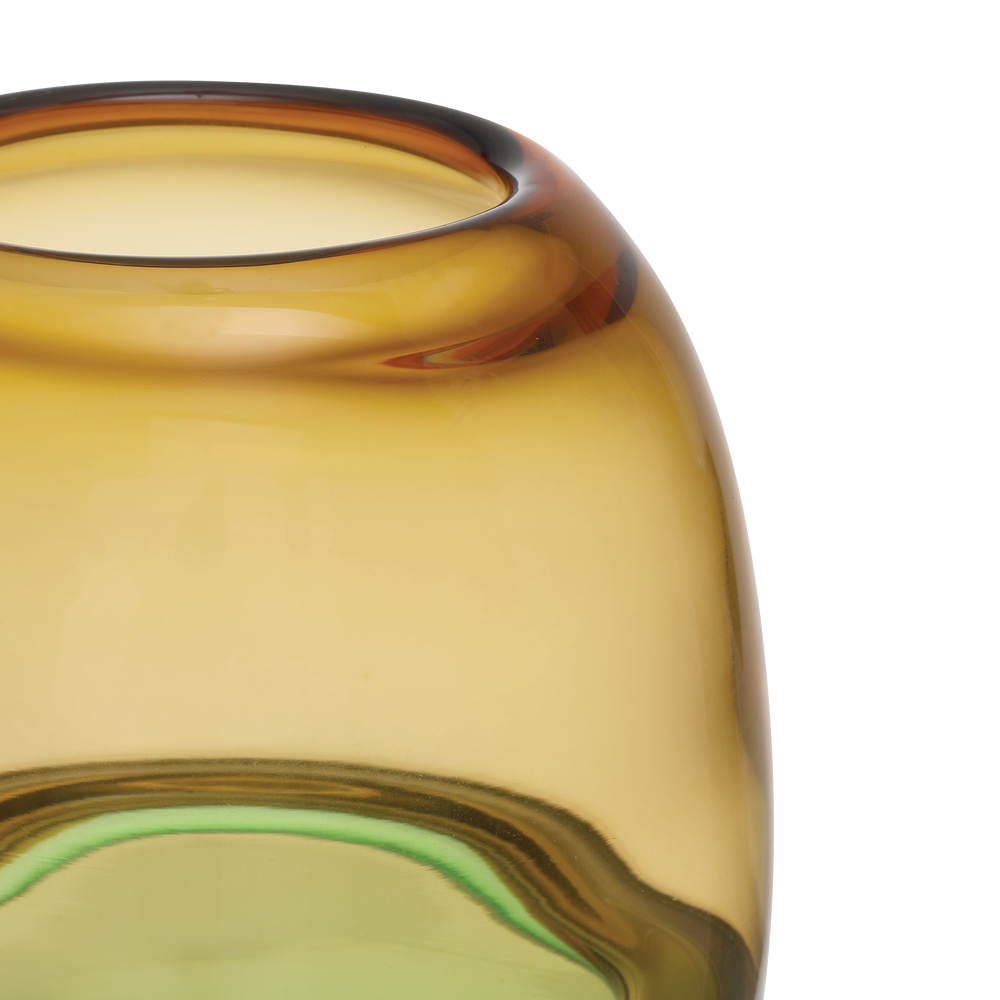 
                      
                        Tapio Vase Set of 3
                      
                    