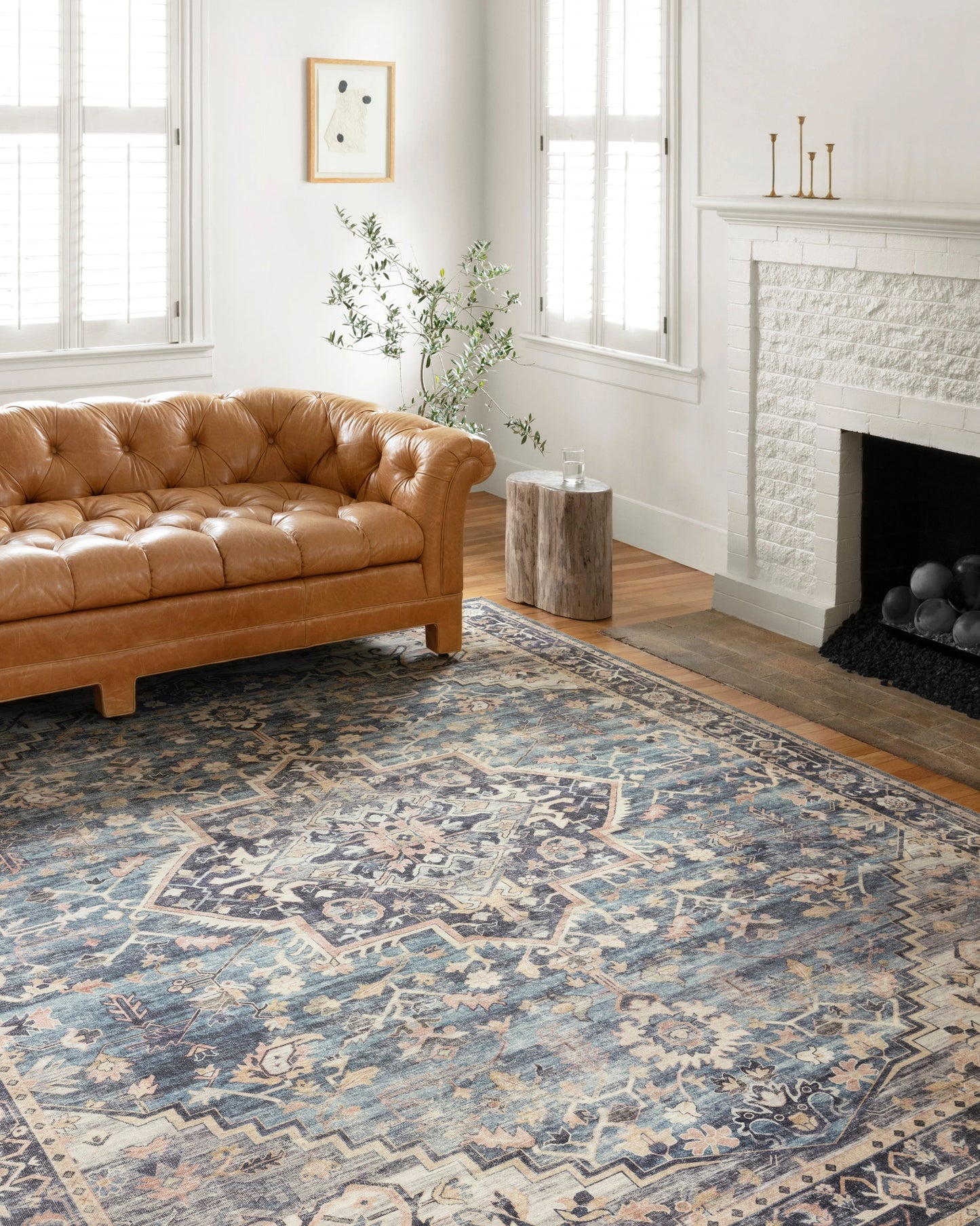 Loloi Hathaway Navy / Multi 3'-6" x 5'-6" Accent Rug