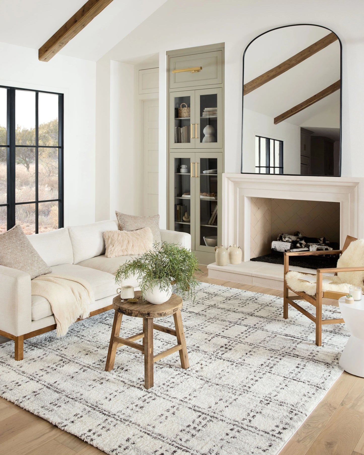 Loloi Bliss Shag Cream / Grey 18" x 18" Sample Rug