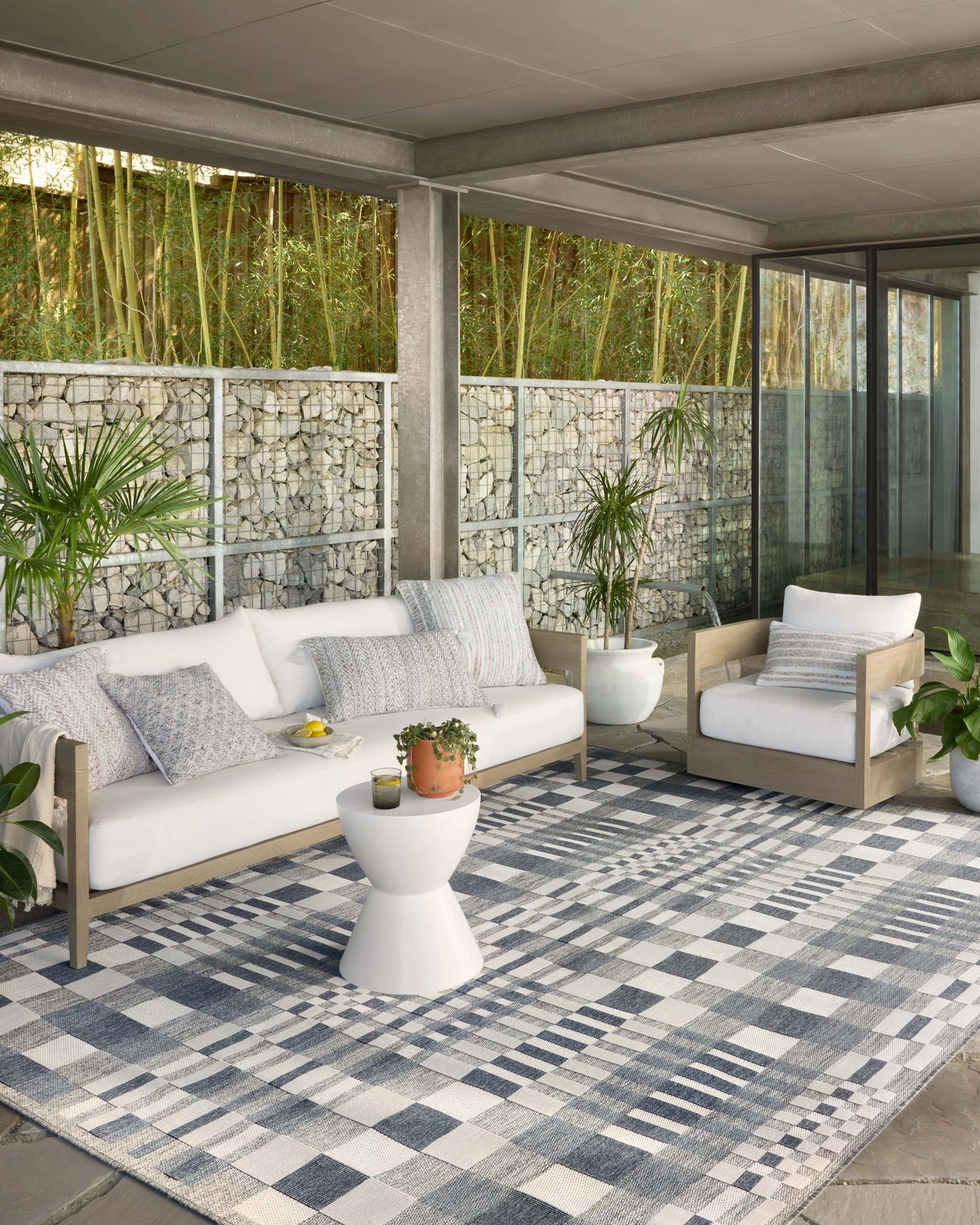 Loloi Rainier Ivory / Denim 5'-3" x 7'-7" Area Rug