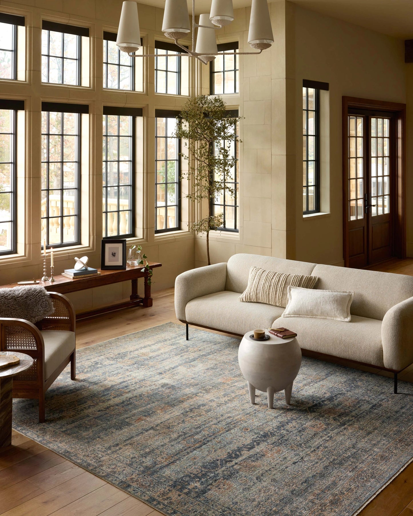 Loloi Heritage Sky / Sunset 4'-0" x 8'-0" Accent Rug
