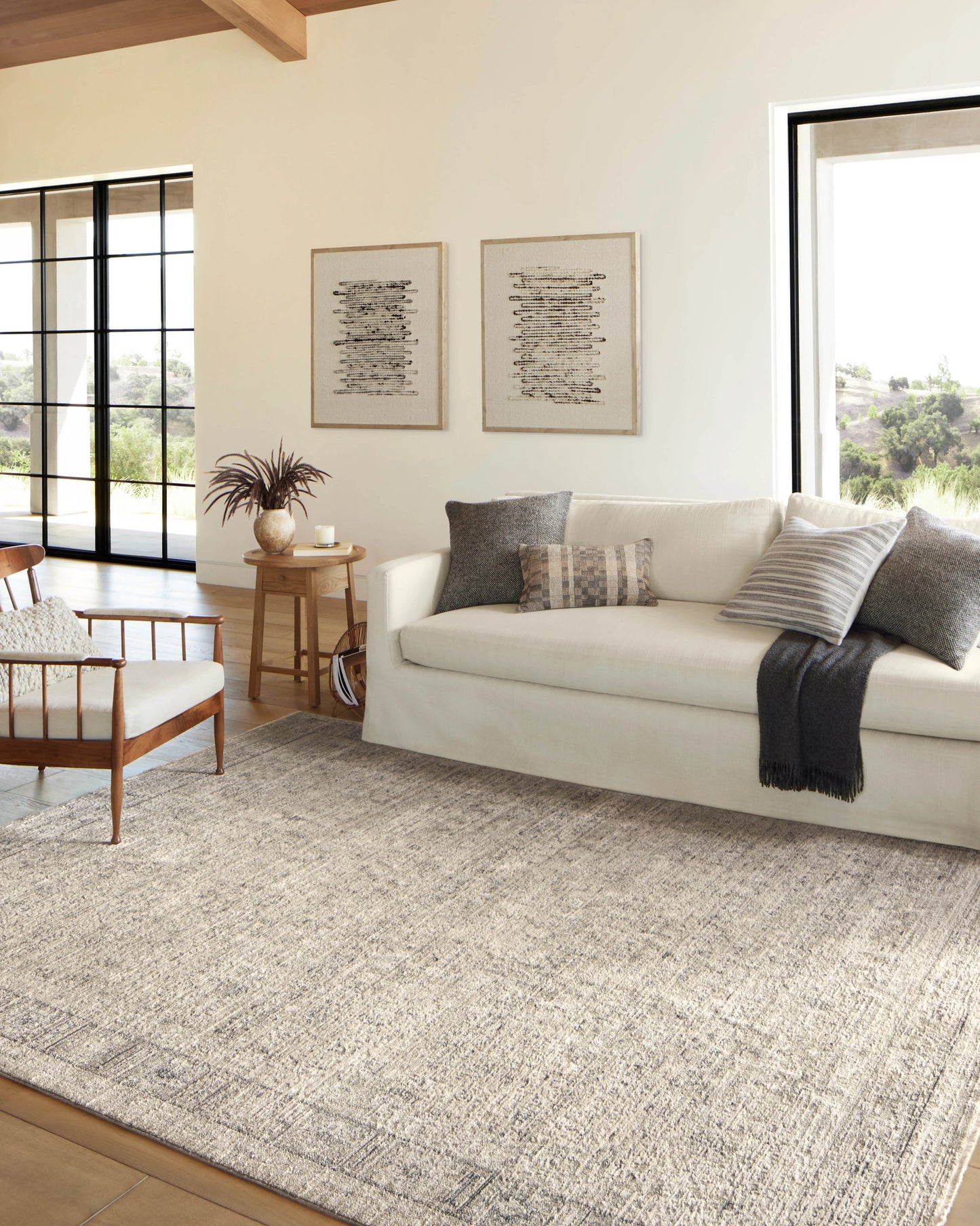 Amber Lewis x Loloi Alie Taupe / Dove 5'-3" x 5'-3" Round Area Rug