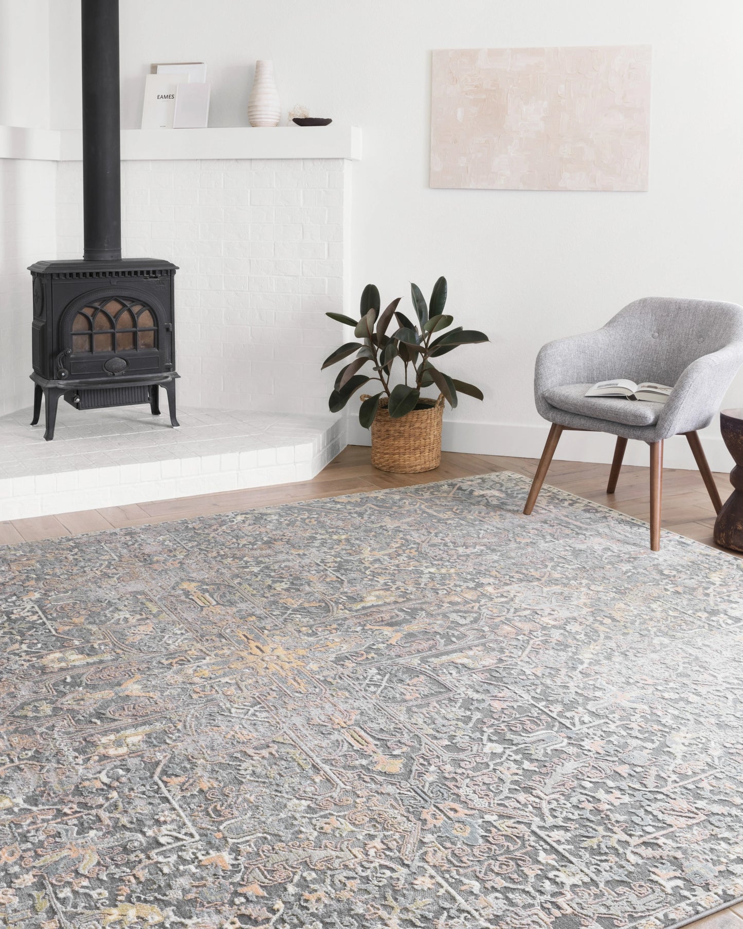 Loloi Lucia Charcoal / Multi 7'-9" x 10'-6" Area Rug