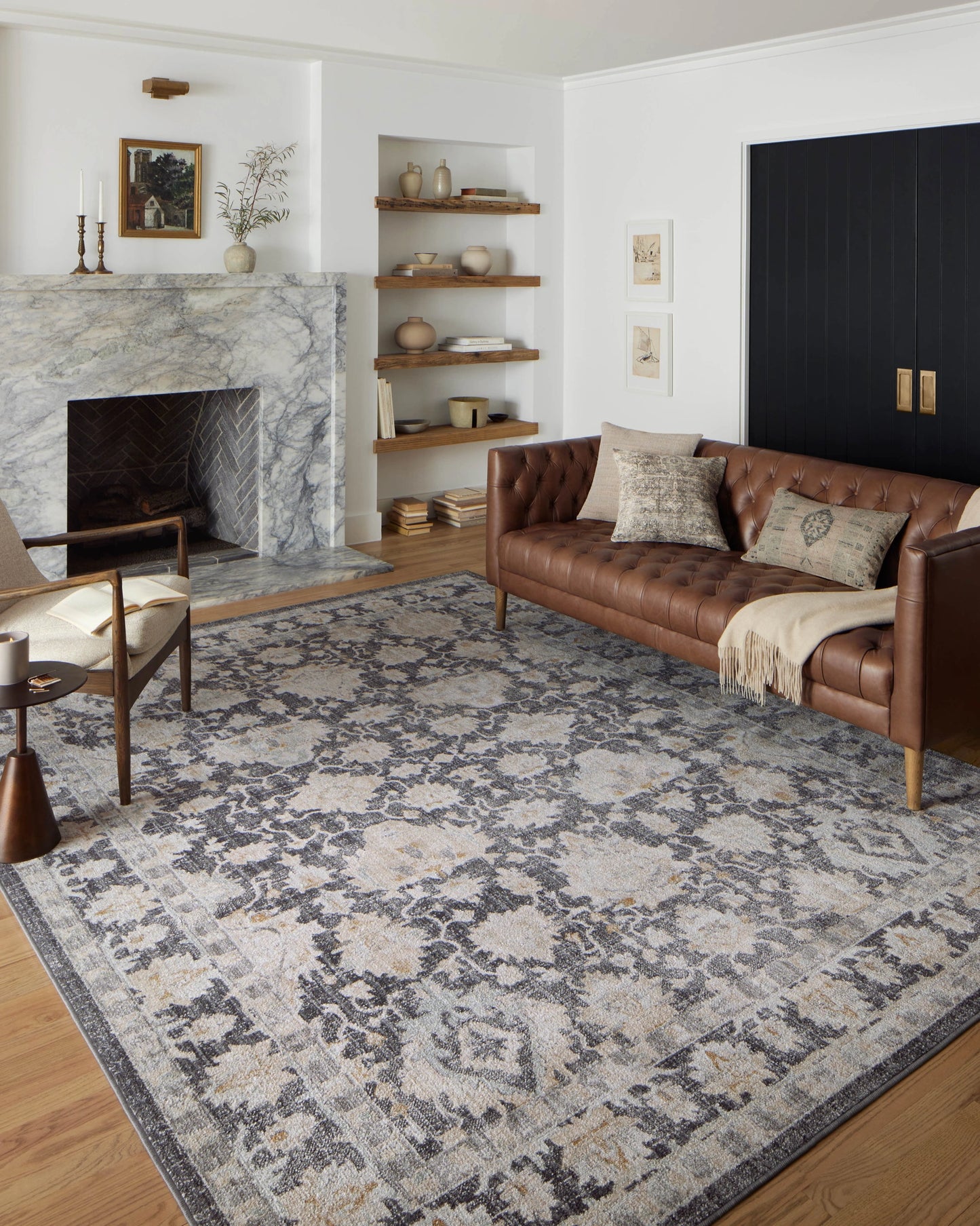 Loloi Monroe Charcoal / Natural 7'-10" x 10' Area Rug