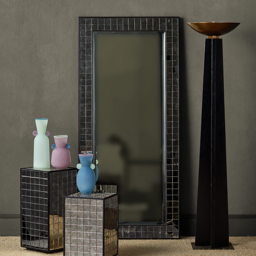 
                      
                        Mosaico Pedestal
                      
                    