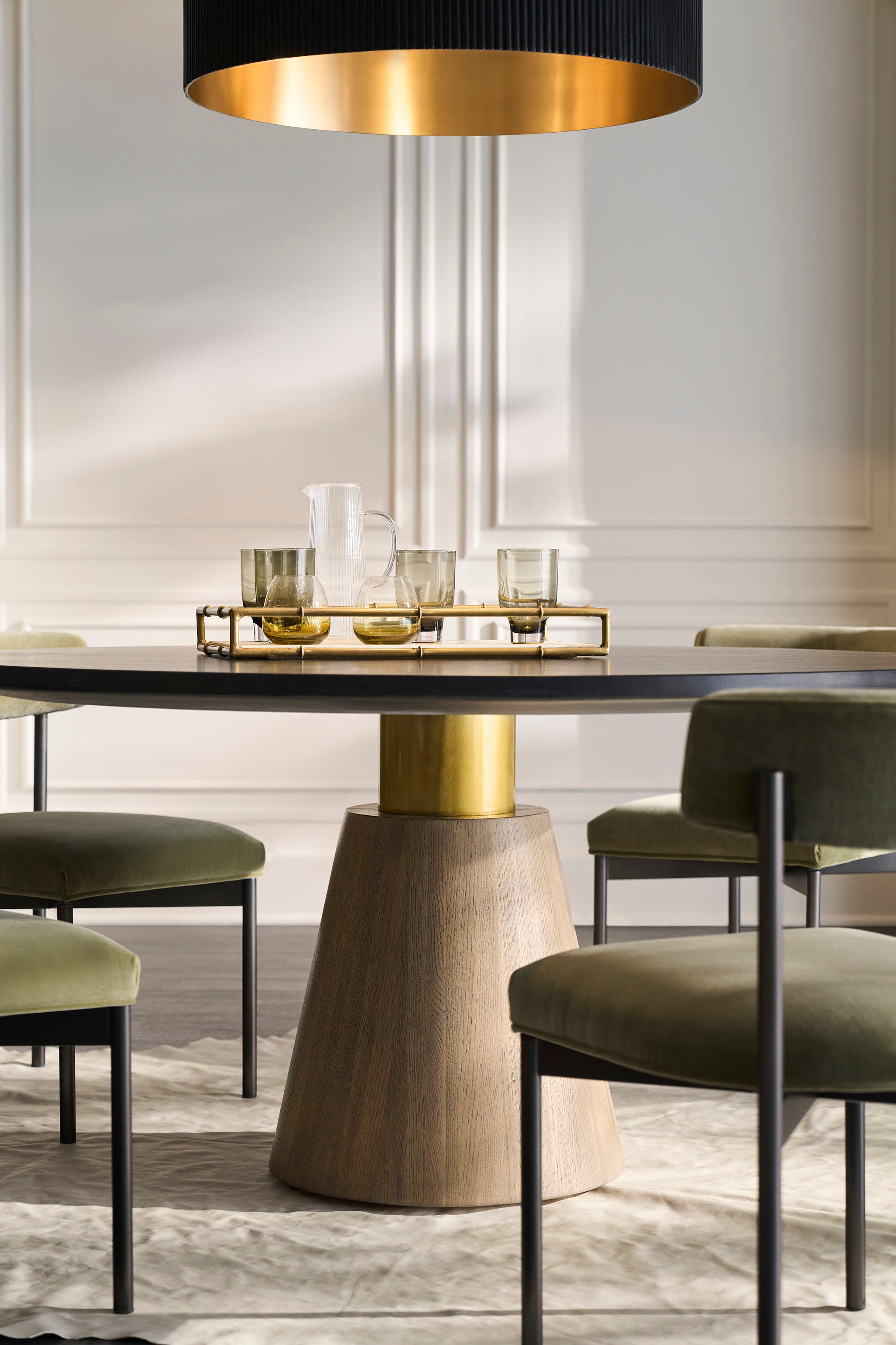 Everett Dining Table - Thumbnail 2