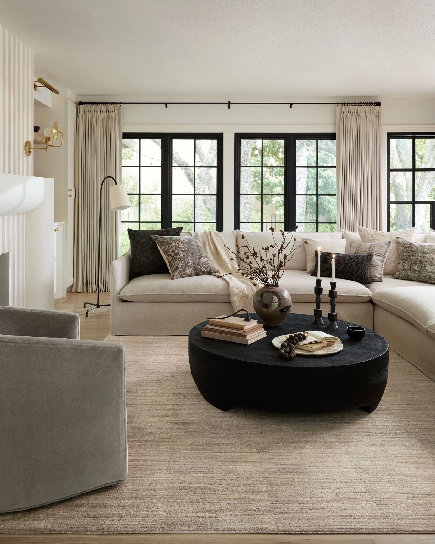 Loloi Arden Natural / Pebble 3'-7" x 5'-7" Accent Rug