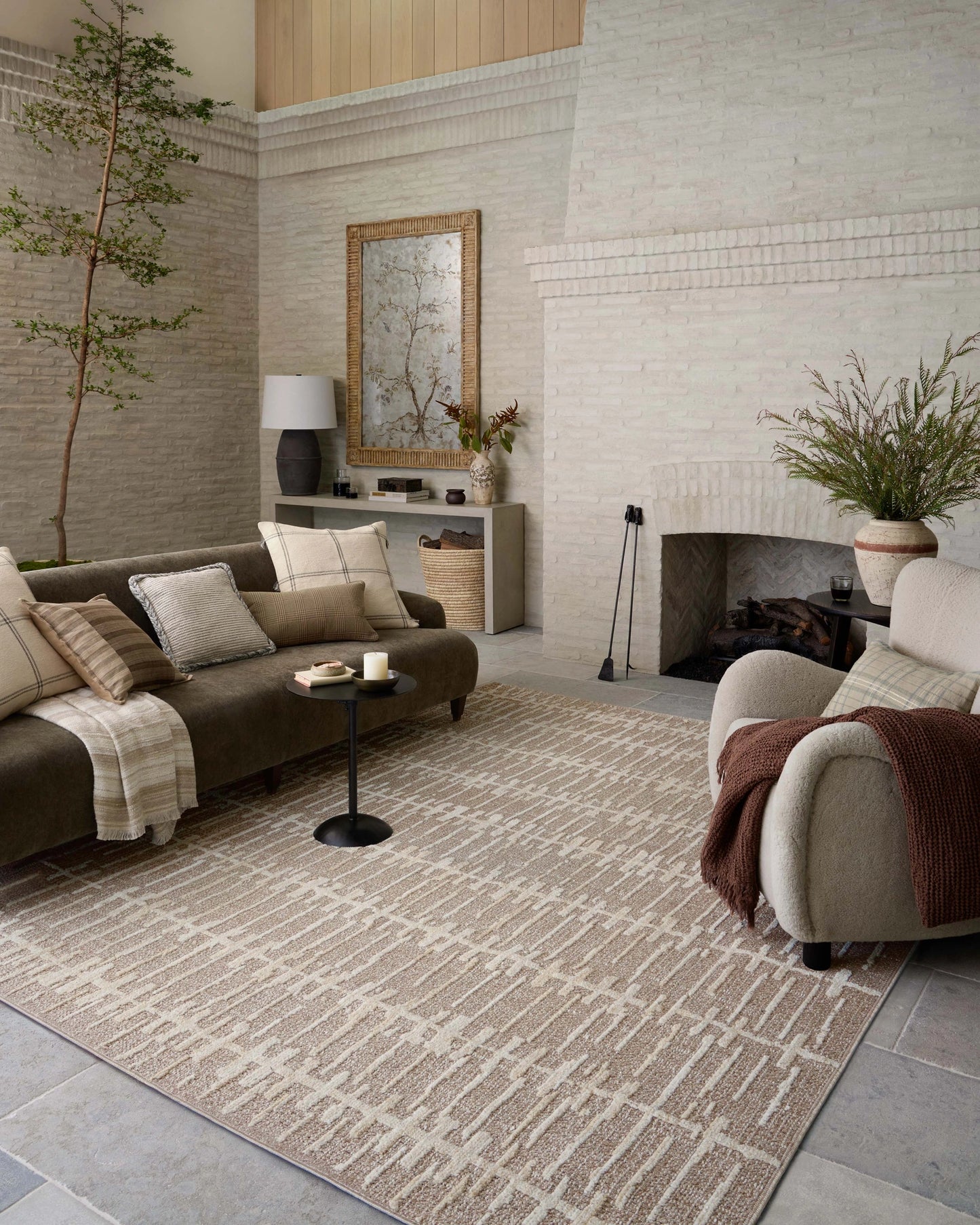 Amber Lewis x Loloi Bexley Taupe / Natural 5'-0" x 7'-6" Area Rug