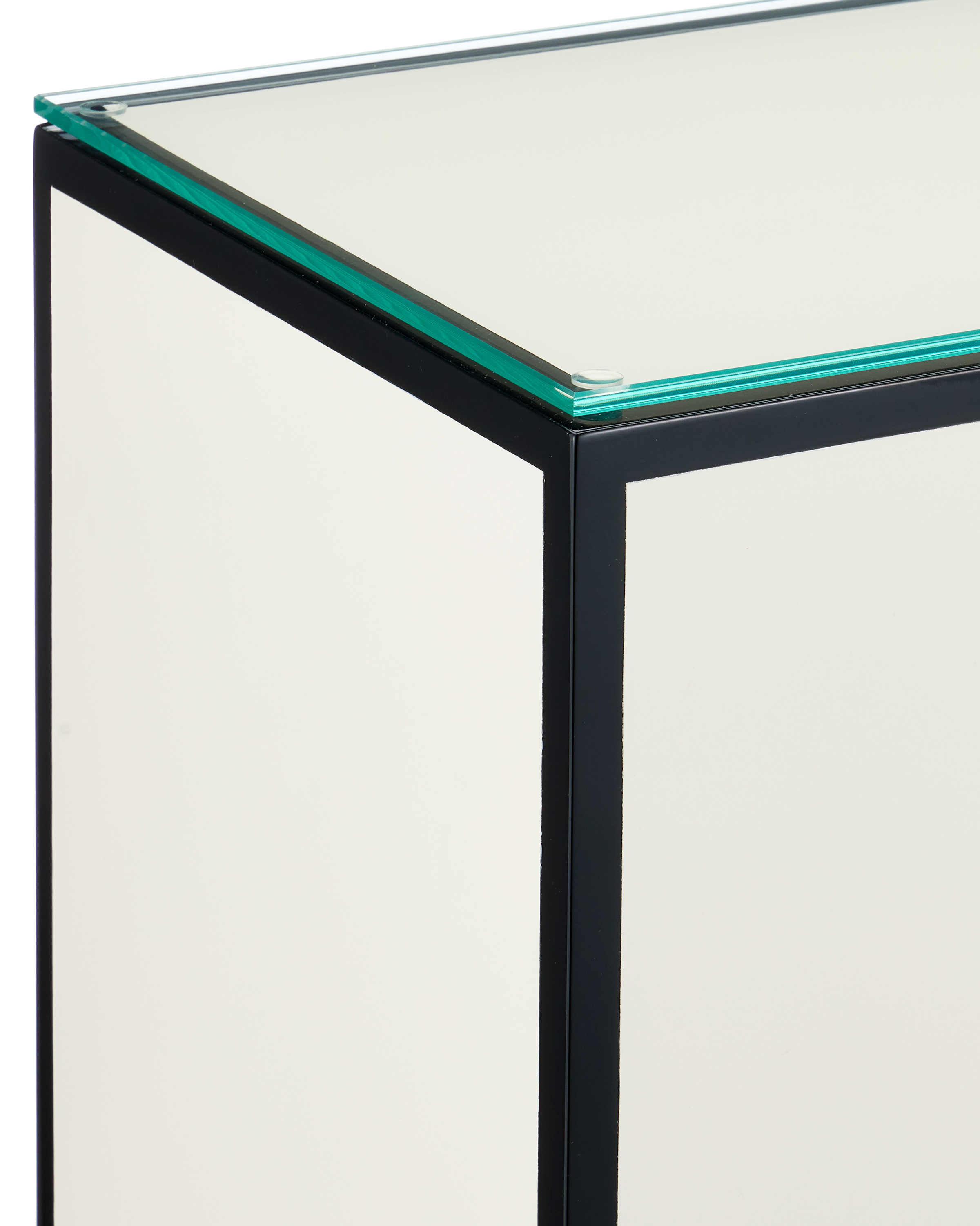 Ivory Lacquer Side Table - Thumbnail 4