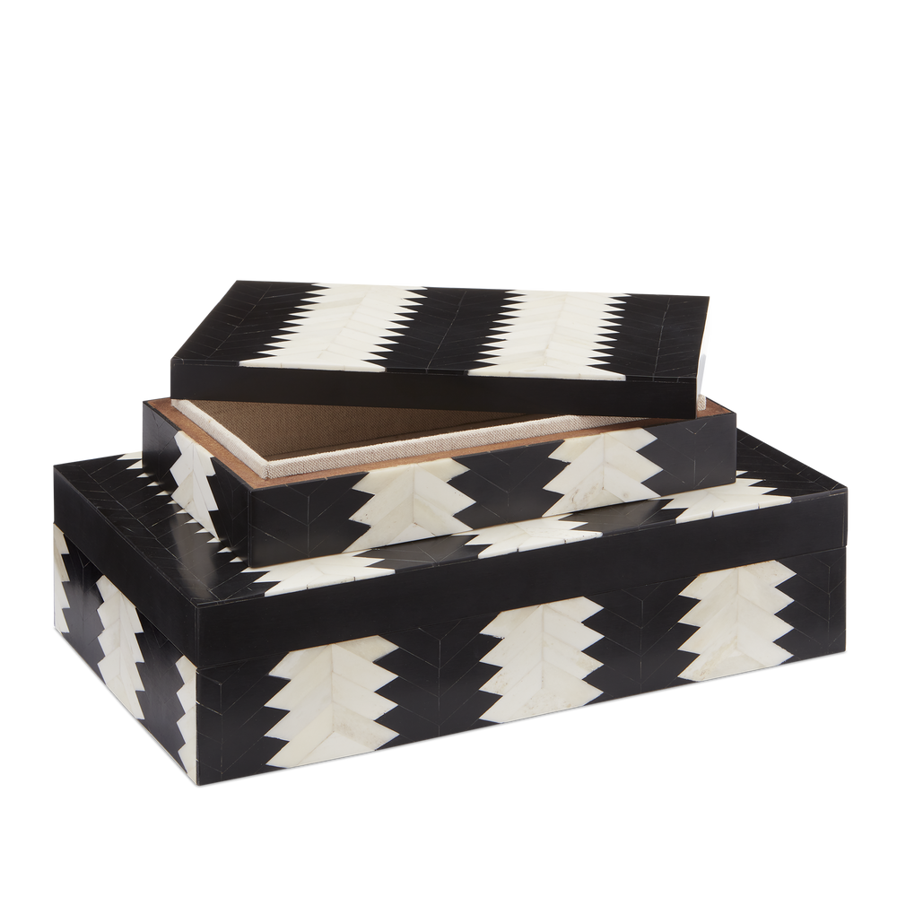 
                      
                        Arrow Black & White Box Set of 2.
                      
                    