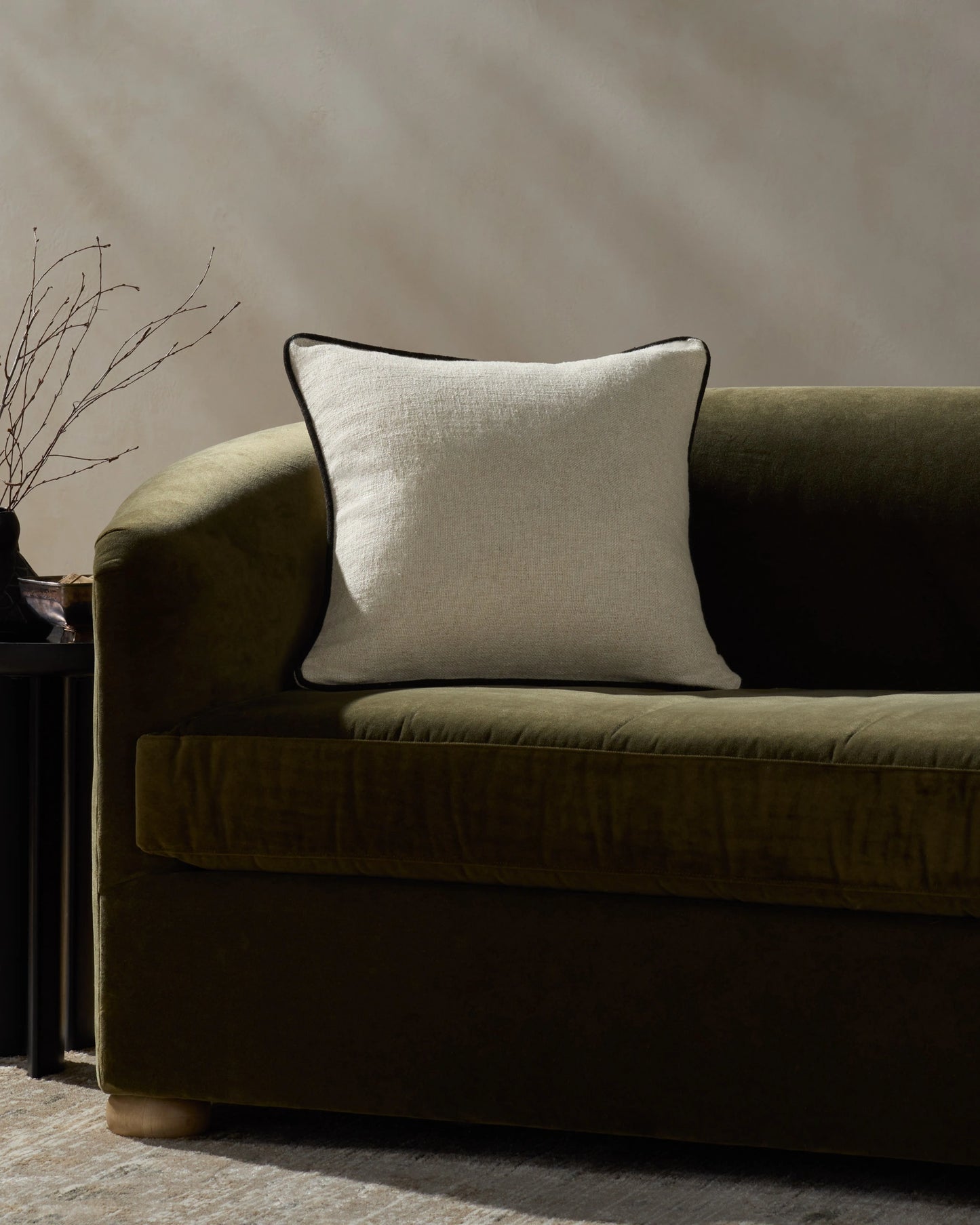 Jeremiah Brent x Loloi Hudson Natural / Black 20'' x 20'' Pillow Cover w/Down