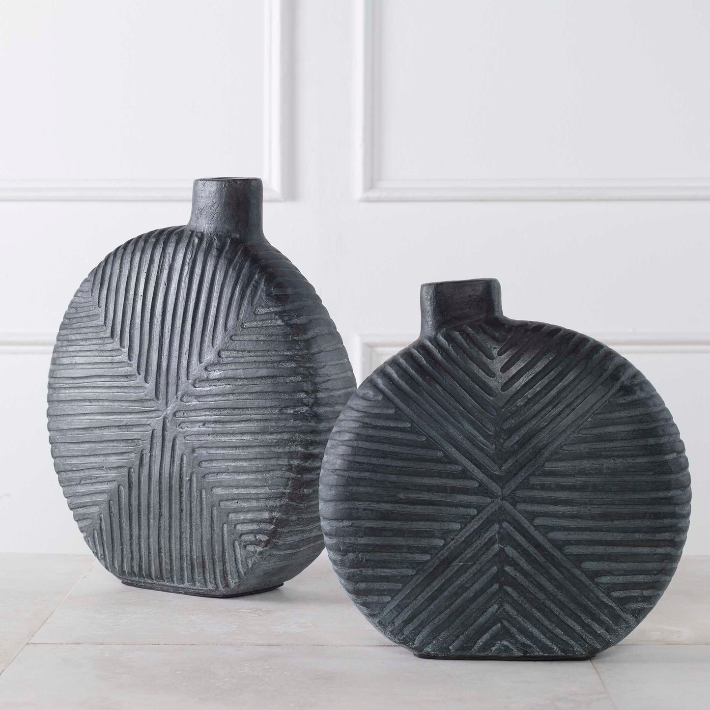 Uttermost Viewpoint Aged Black Vases Set/2
