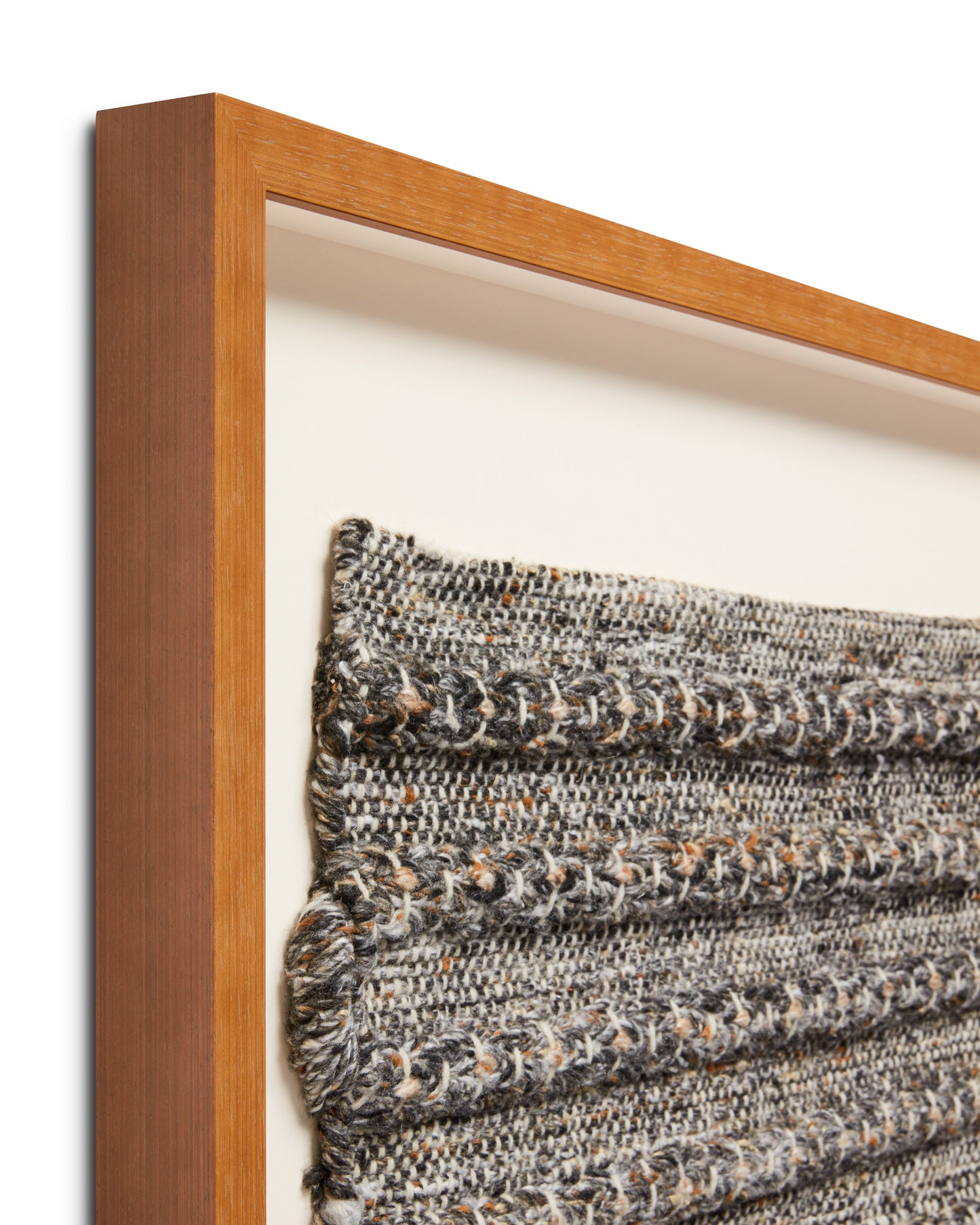 Loloi Meander Grey / Ivory 2'-4" X 2'-4" Wall Art
