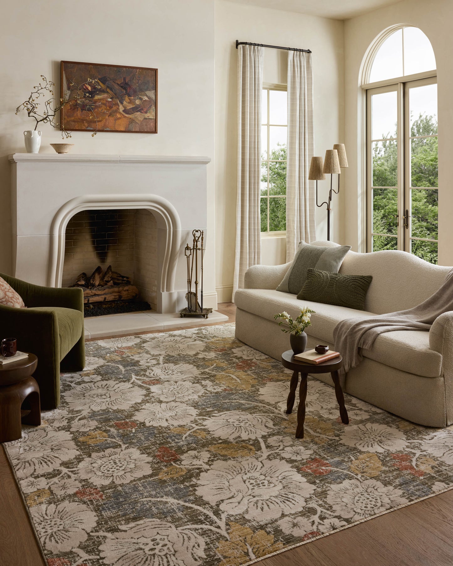 Loloi Eileen Olive / Multi 5'-1" x 7'-6" Area Rug