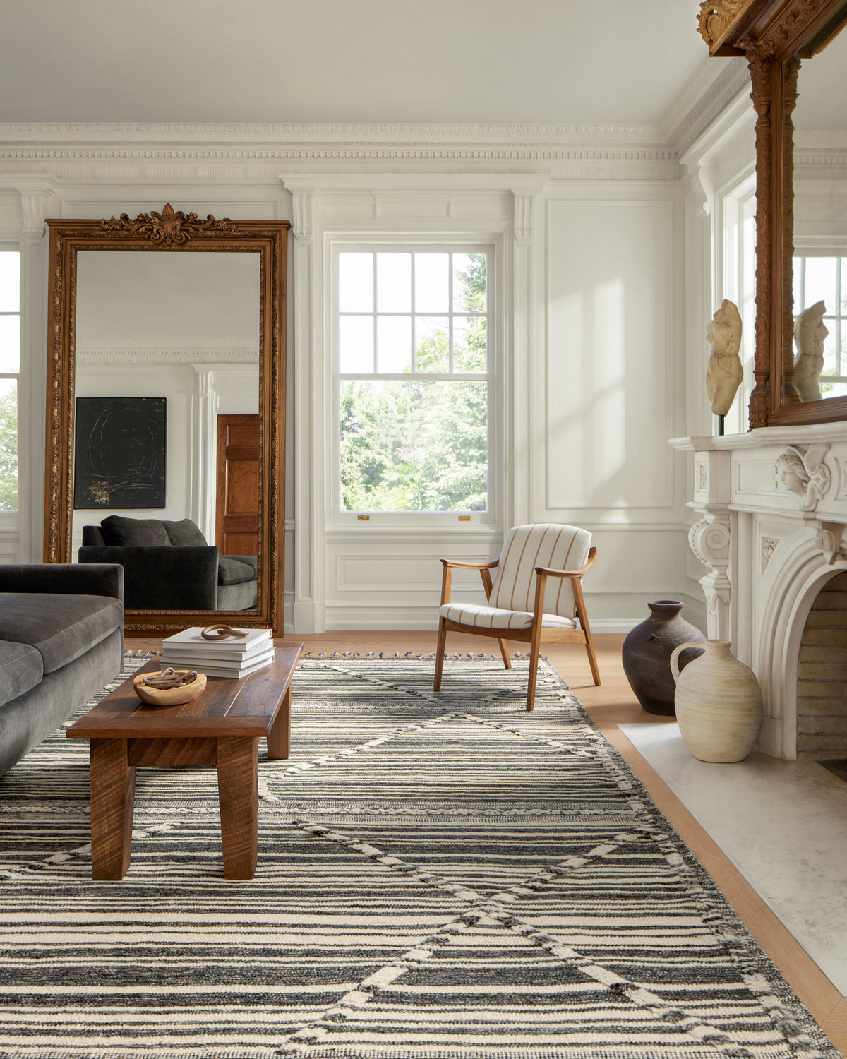 Loloi Iman Ivory / Charcoal 4'-0" x 6'-0" Accent Rug – Outrageous ...